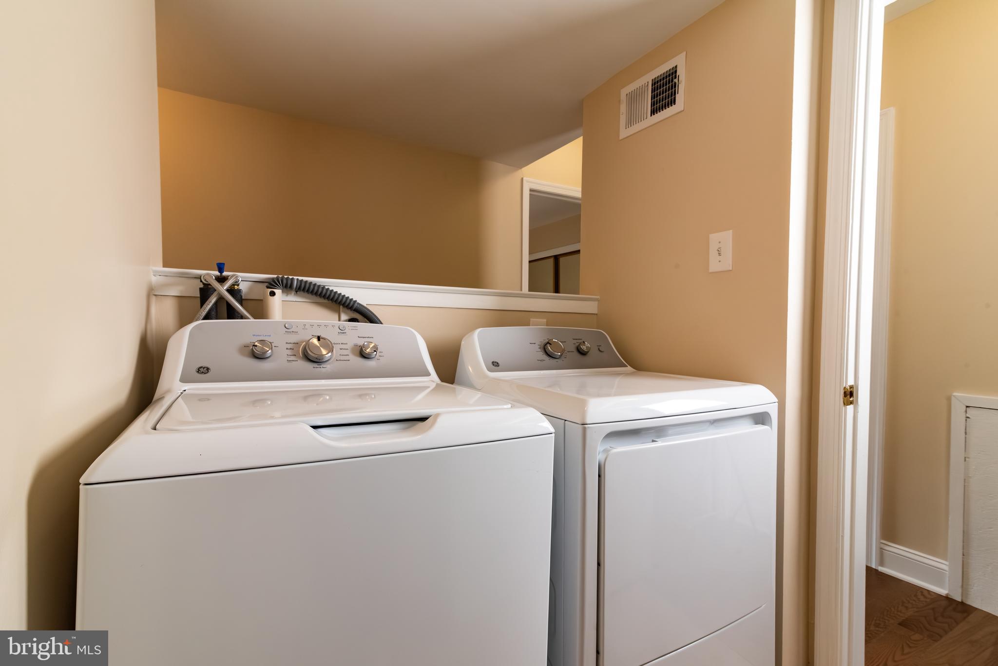 CHESTNUT GROVE - Residential