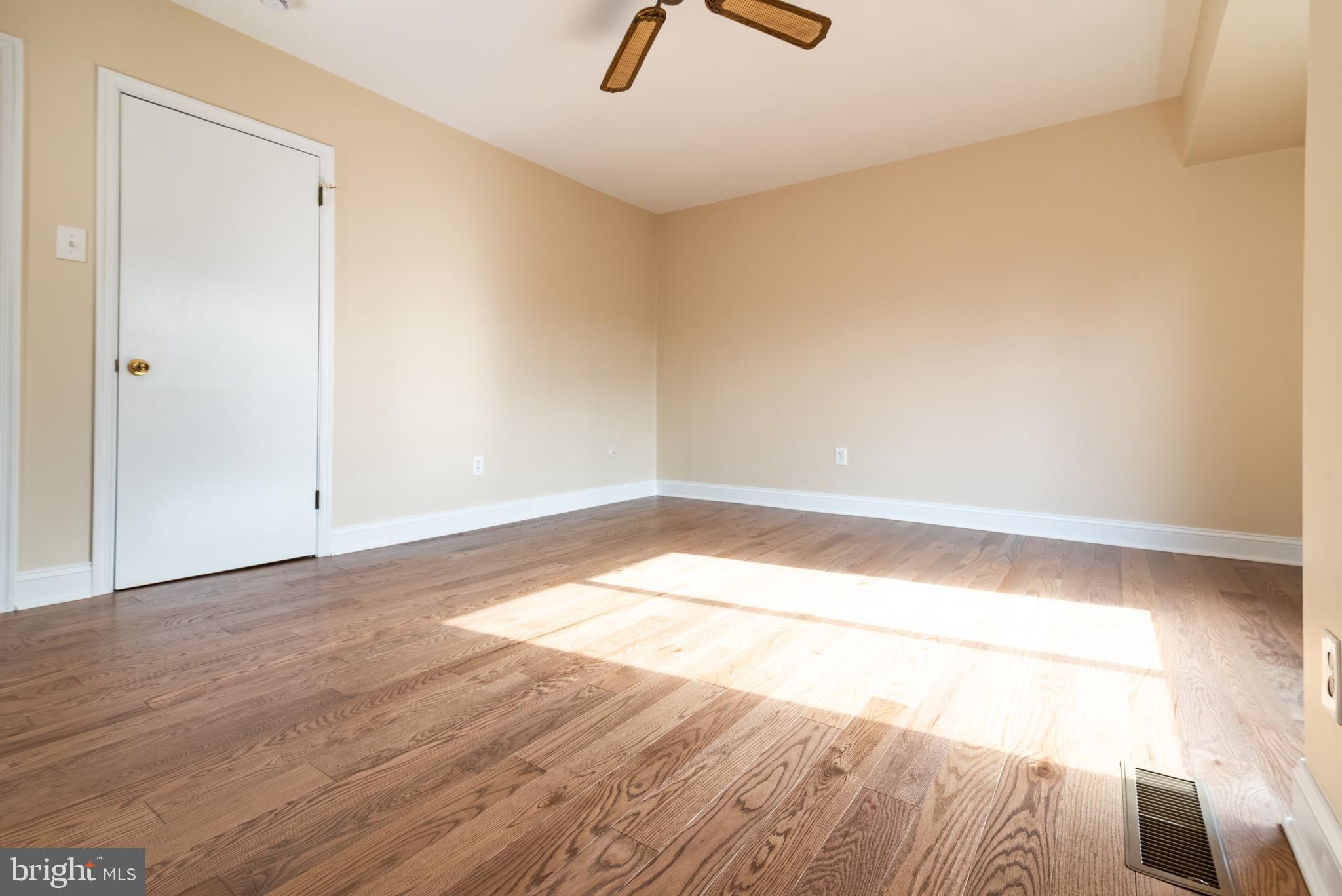 CHESTNUT GROVE - Residential