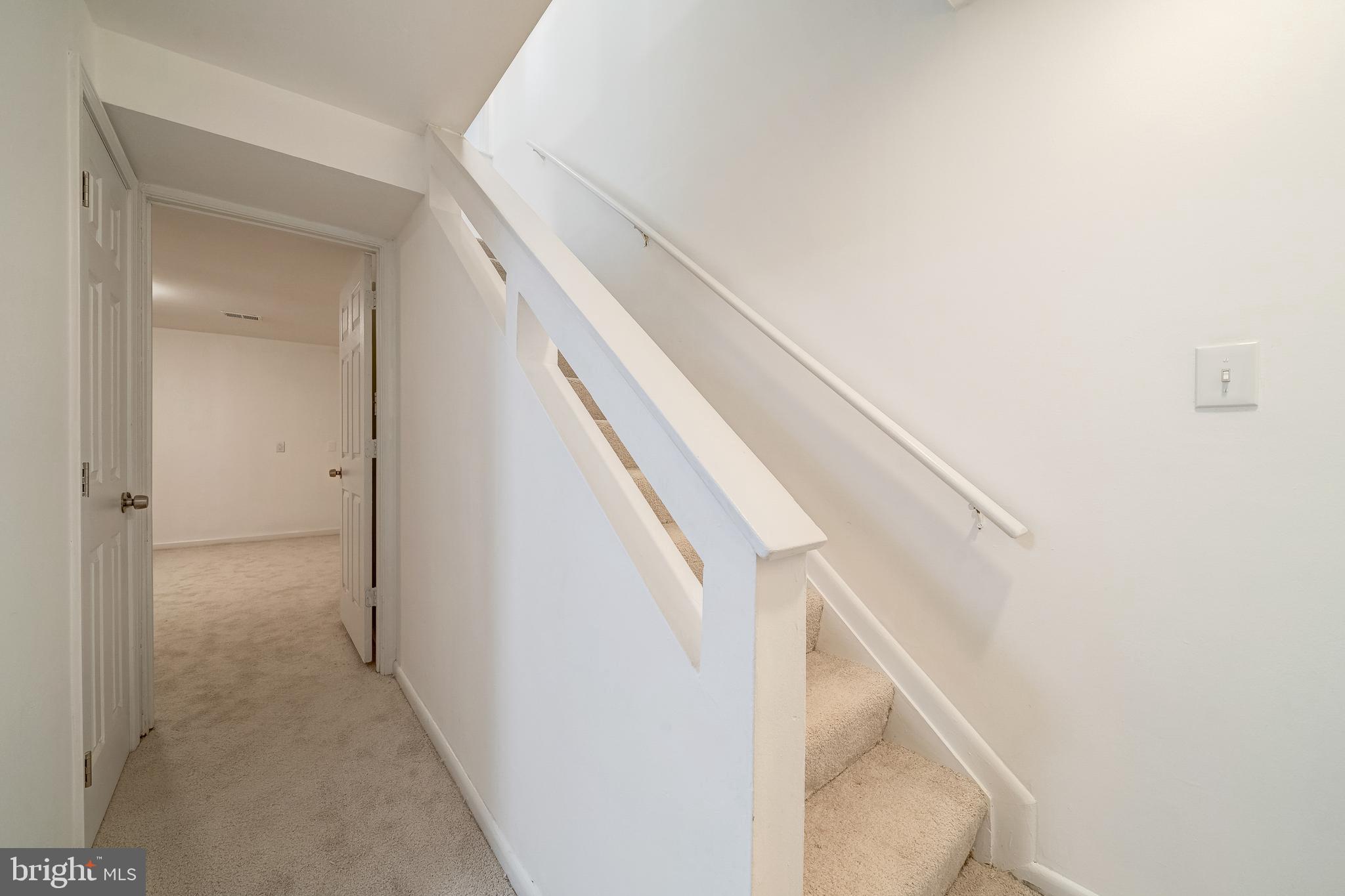 SUGARLAND SQUARE - Residential