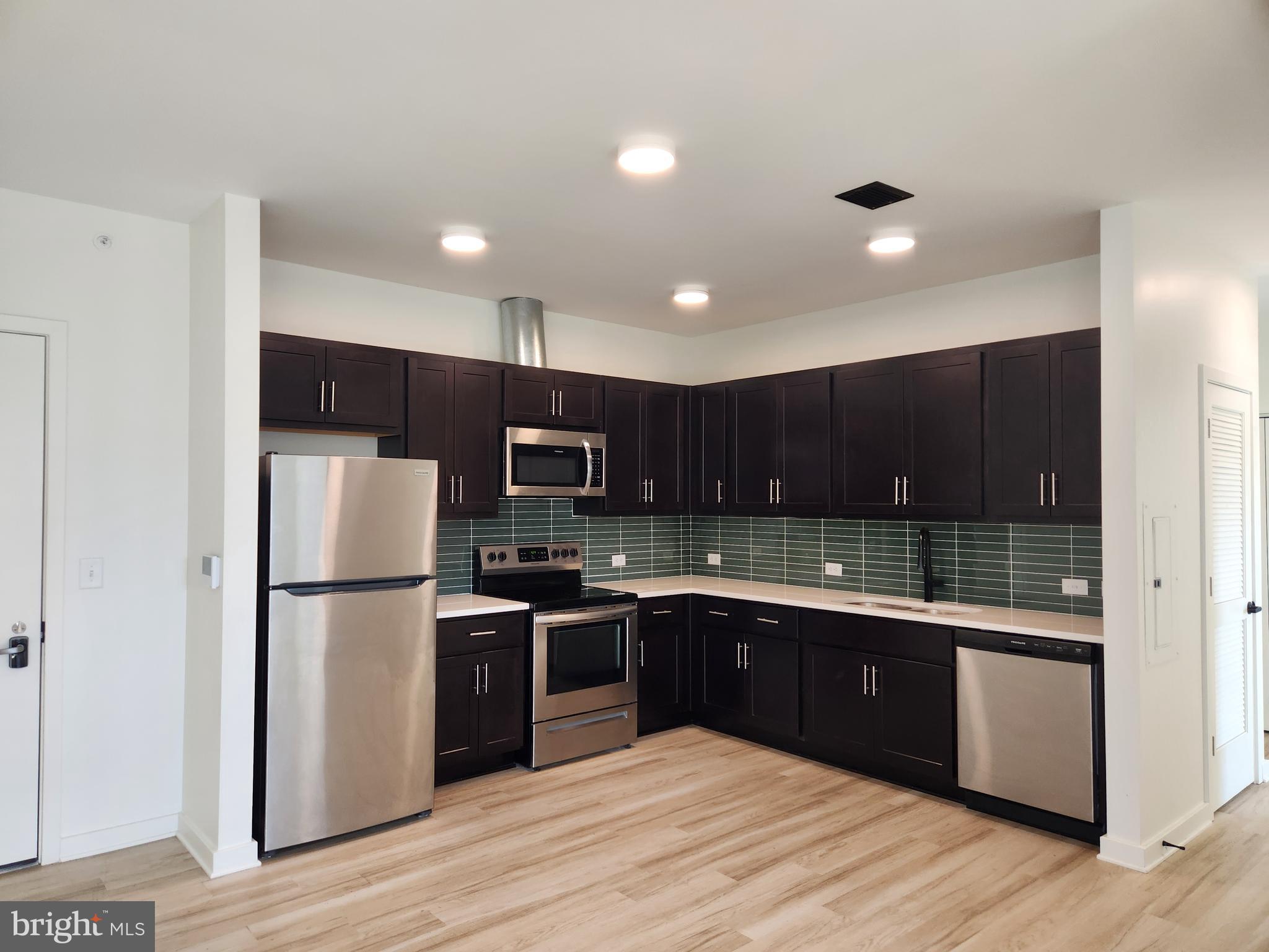 DOWNTOWN FREDERICKSBURG - Residential Lease