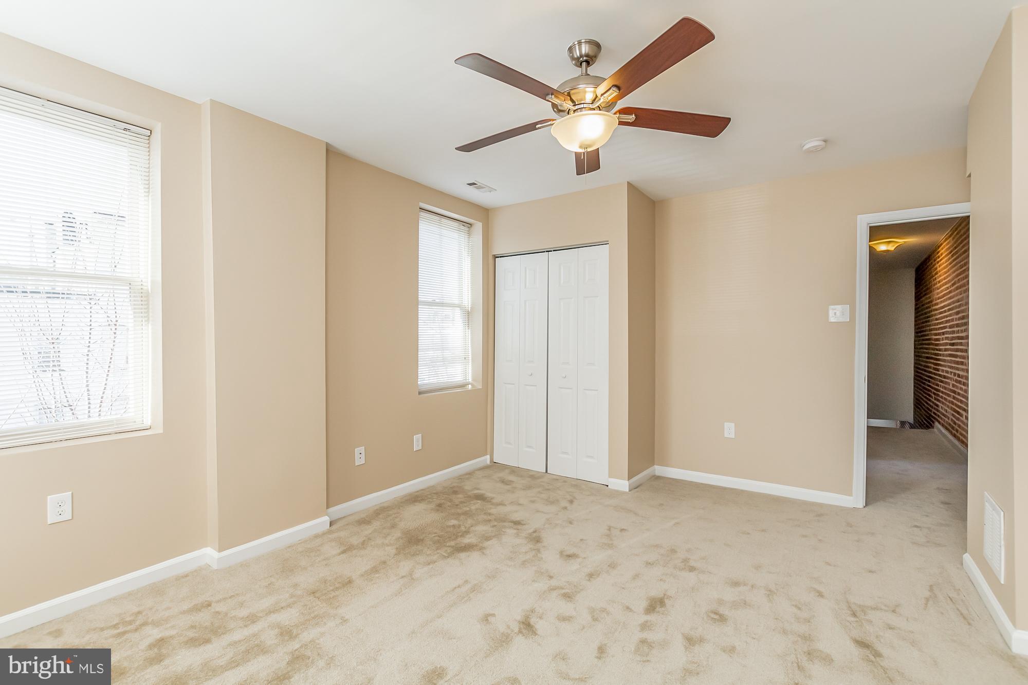 HIGHLANDTOWN - Residential Lease