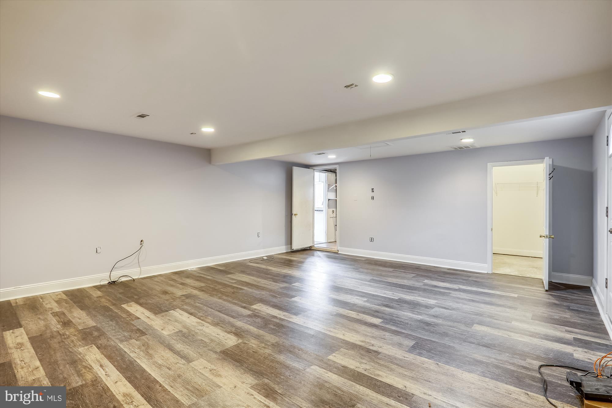 POINTER RIDGE - Residential