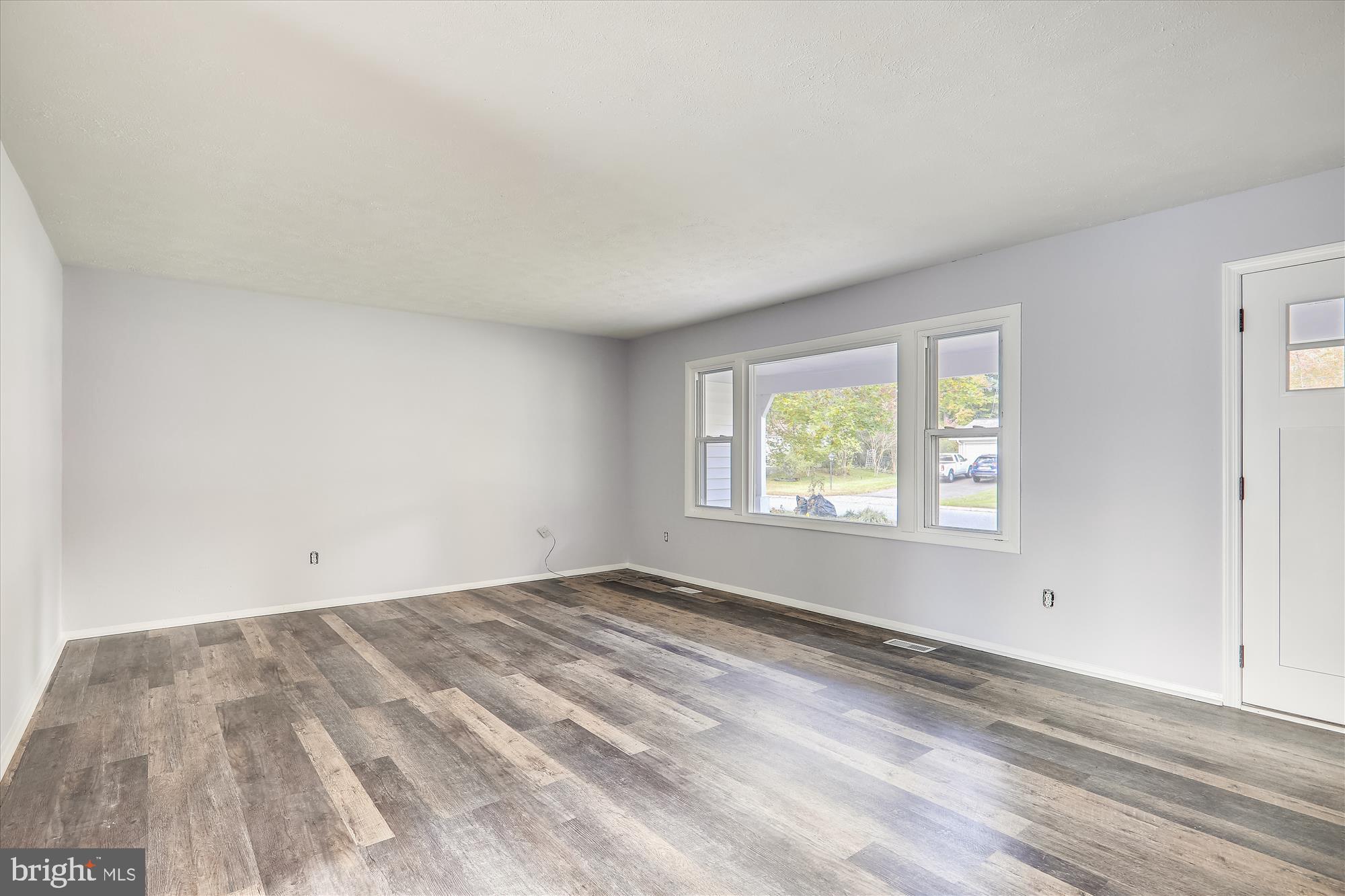 POINTER RIDGE - Residential