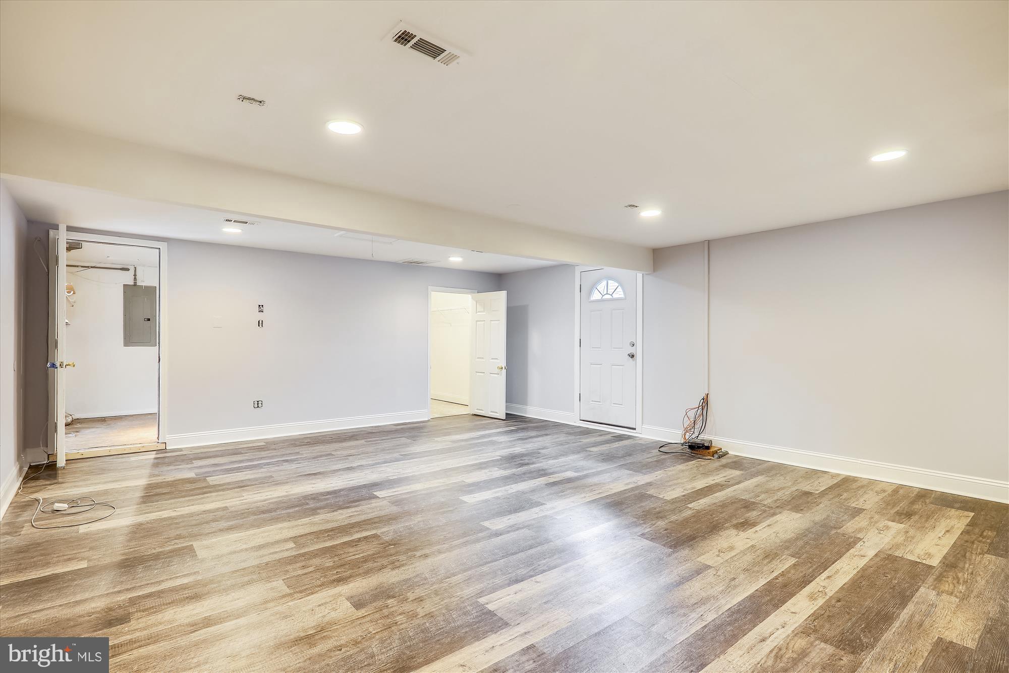 POINTER RIDGE - Residential