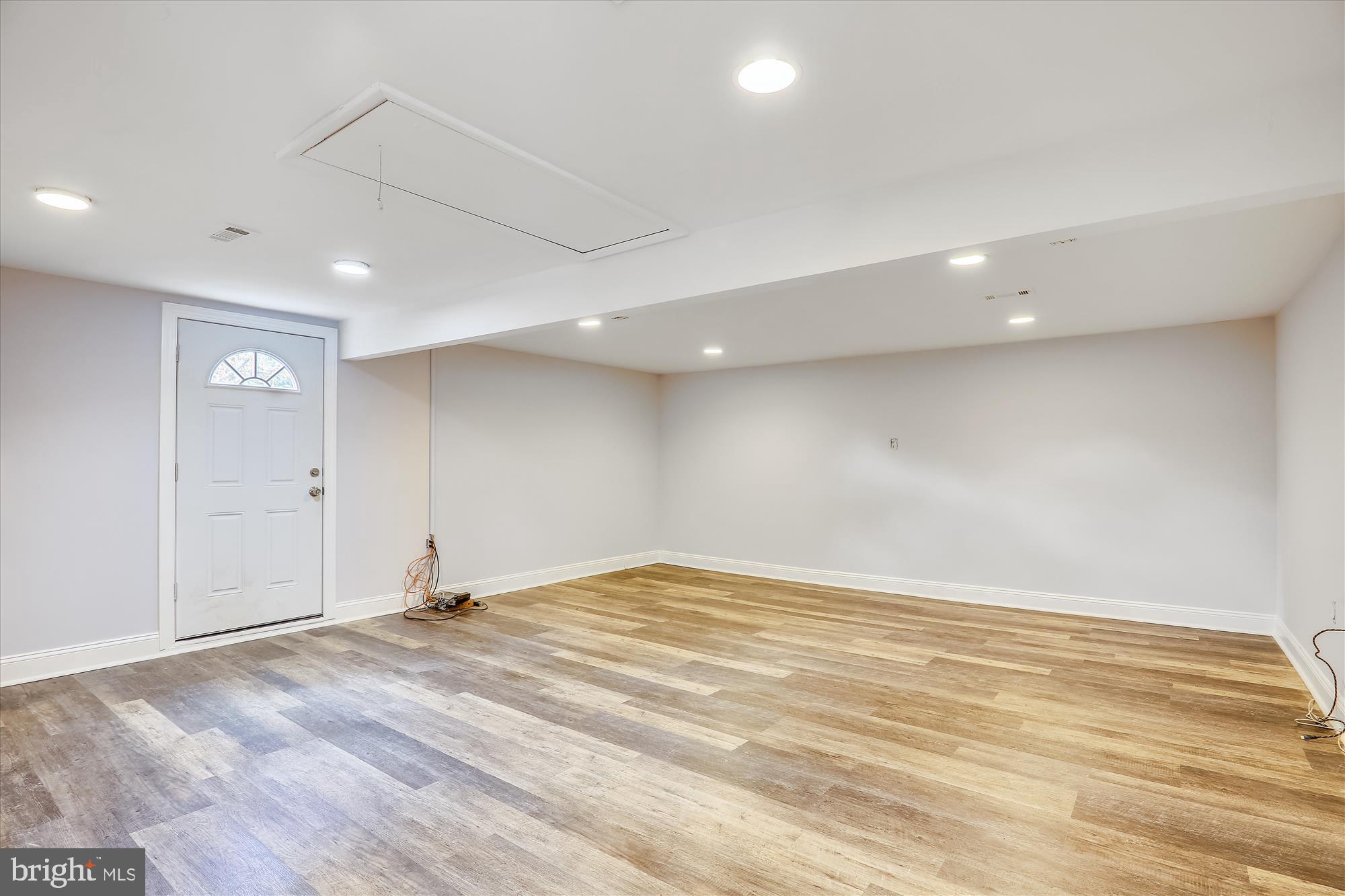 POINTER RIDGE - Residential