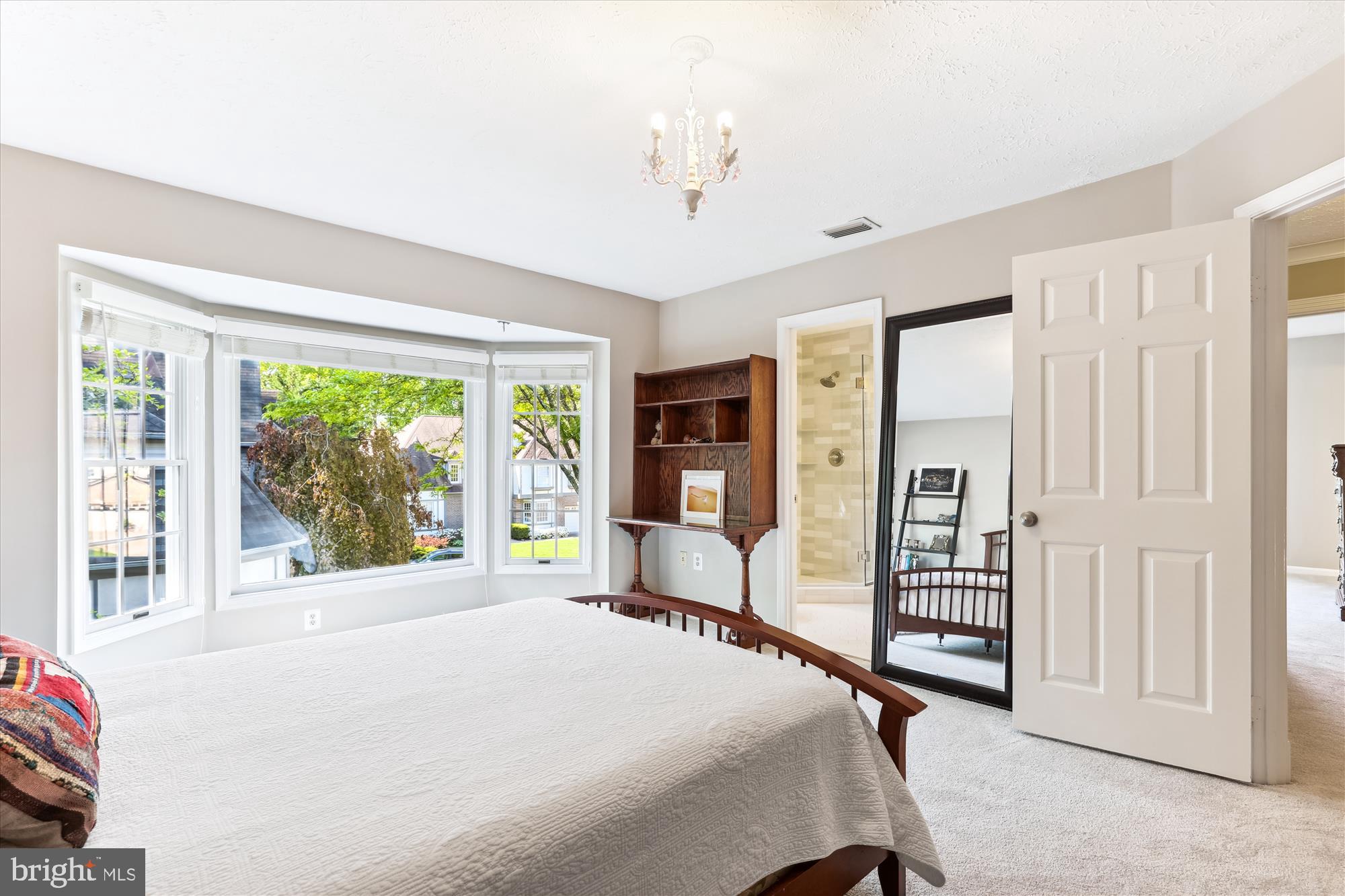 HAMPTON FOREST - Residential