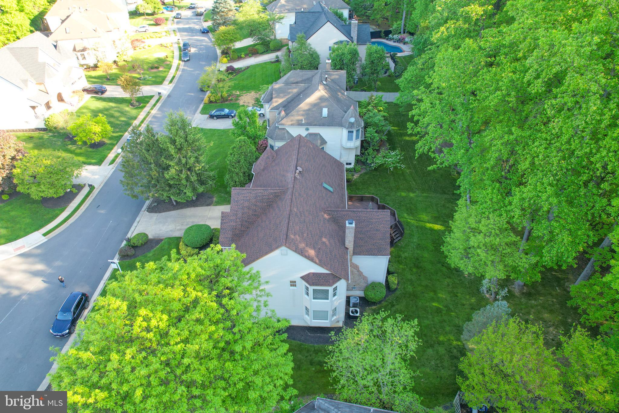 HAMPTON FOREST - Residential