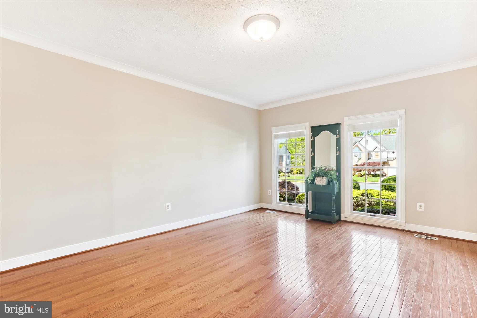 HAMPTON FOREST - Residential