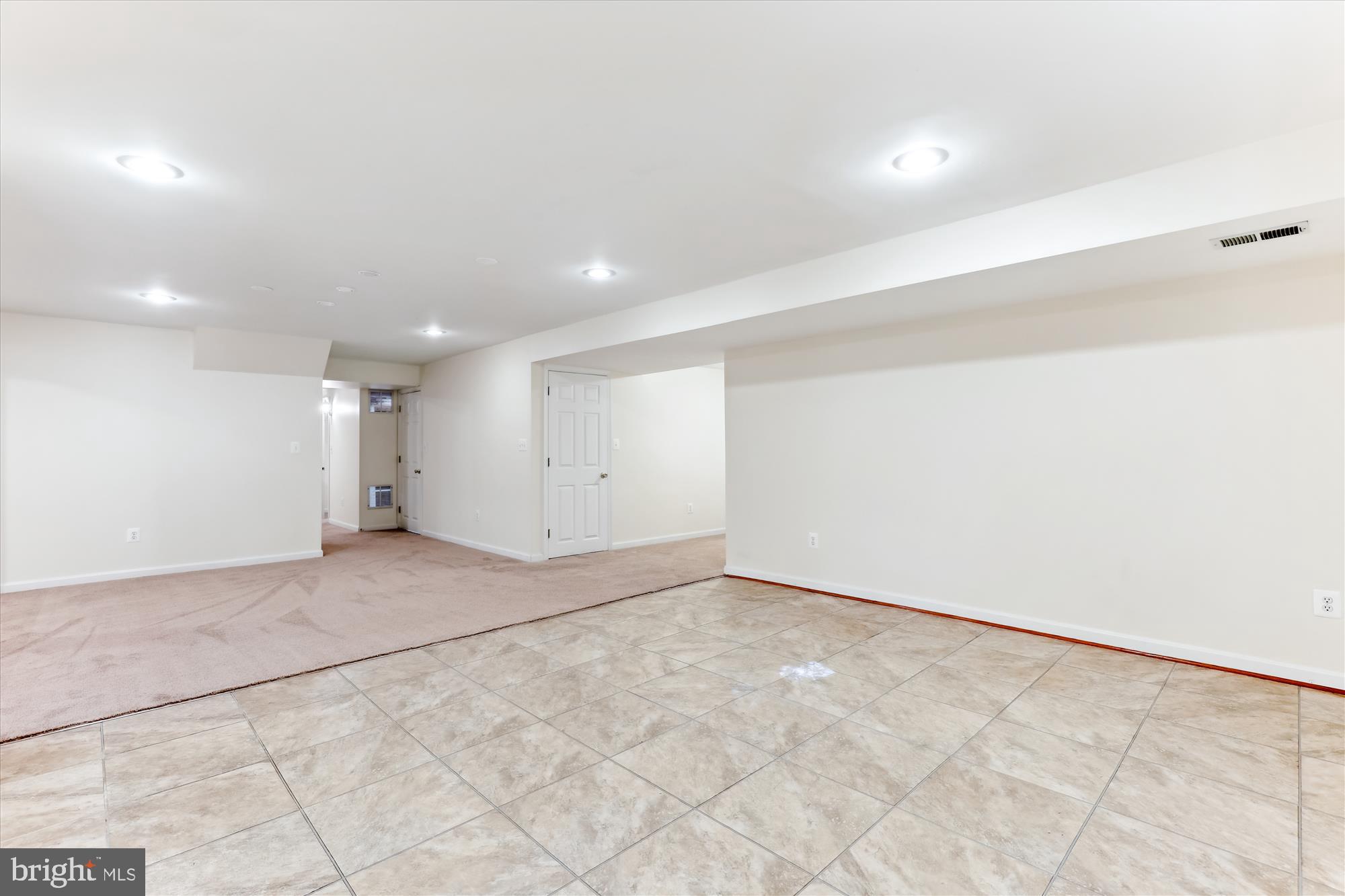 HAMPTON FOREST - Residential