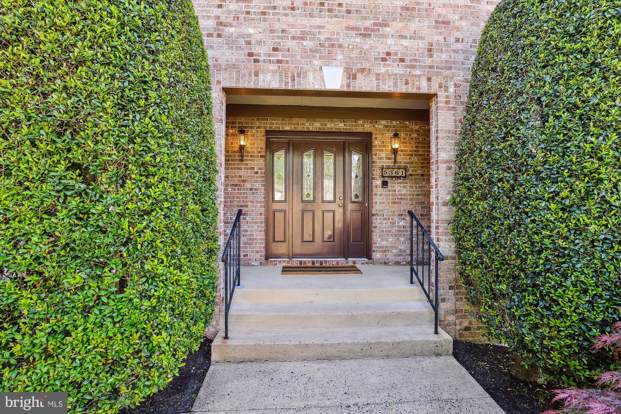 HAMPTON FOREST - Residential