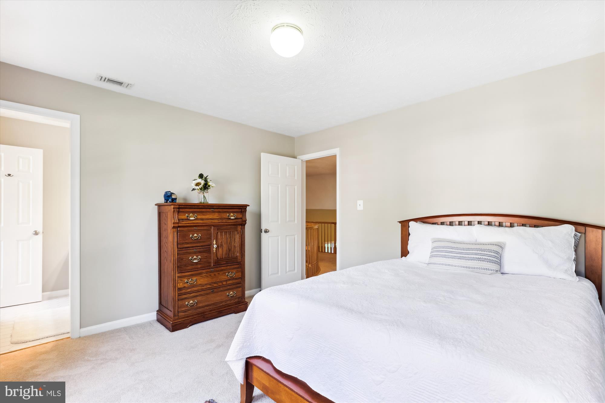 HAMPTON FOREST - Residential