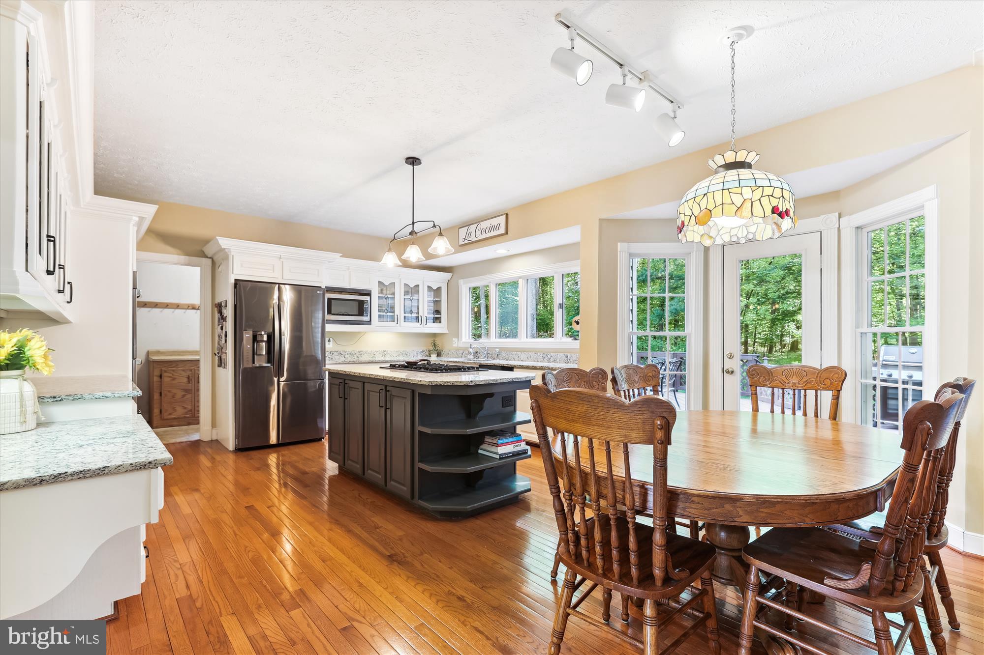 HAMPTON FOREST - Residential