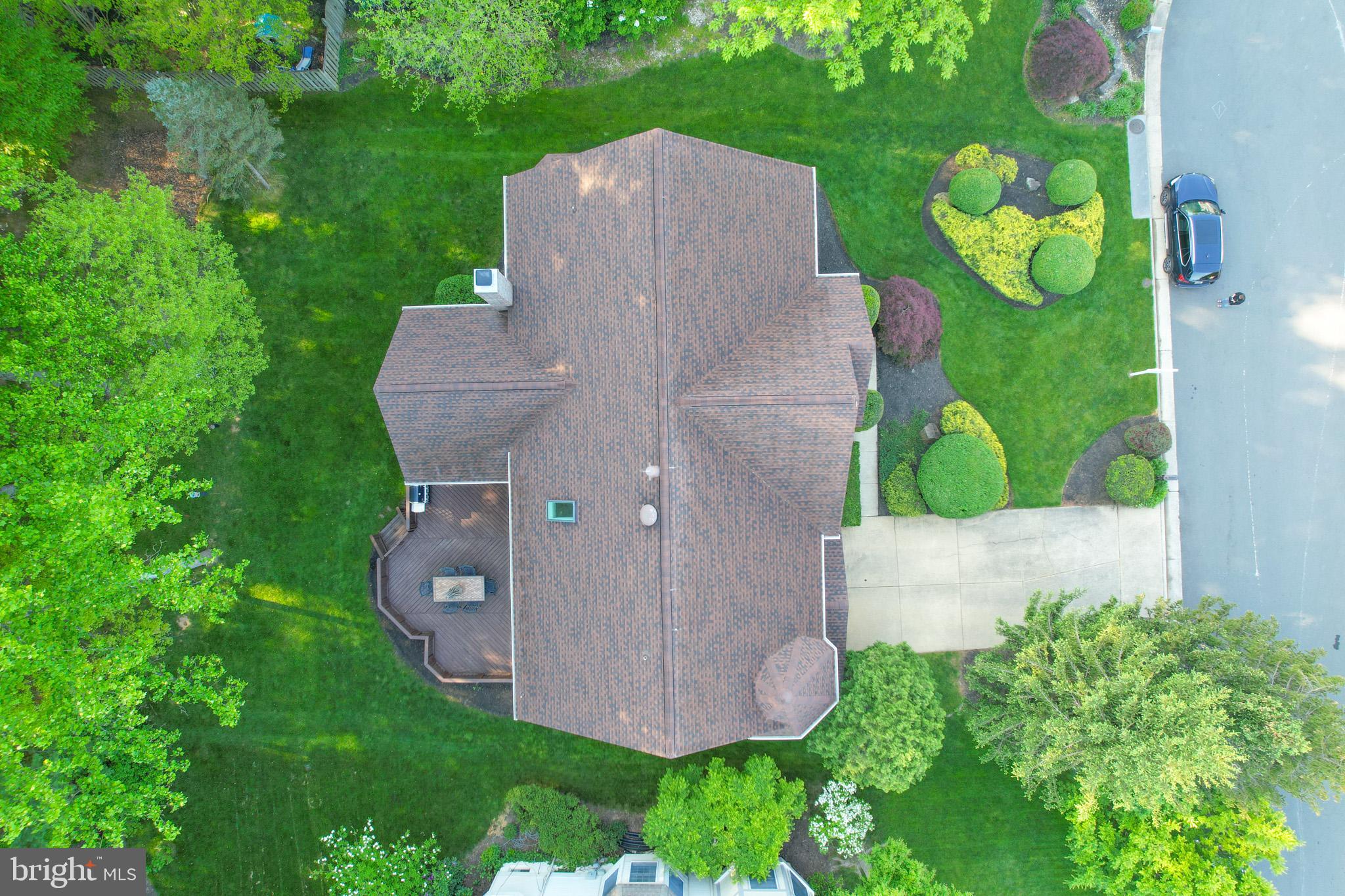 HAMPTON FOREST - Residential