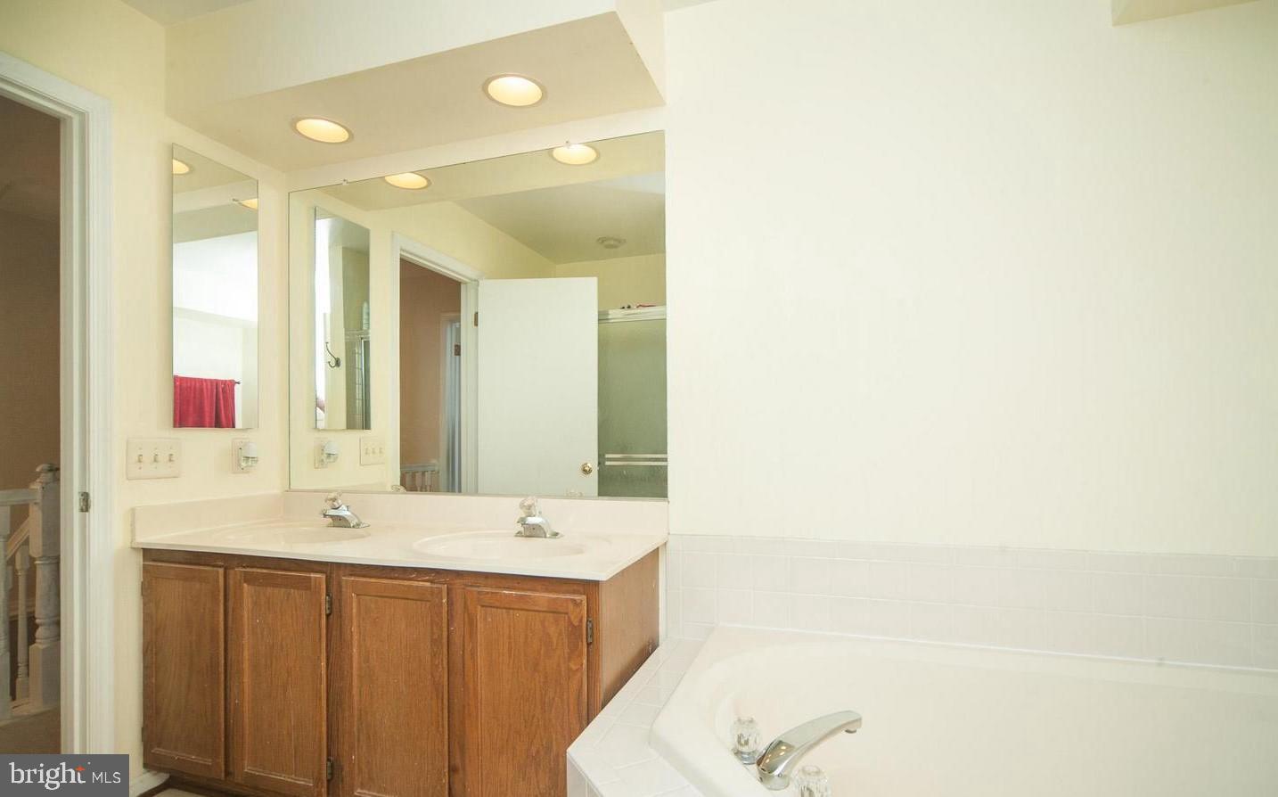 LIONS GATE - Residential