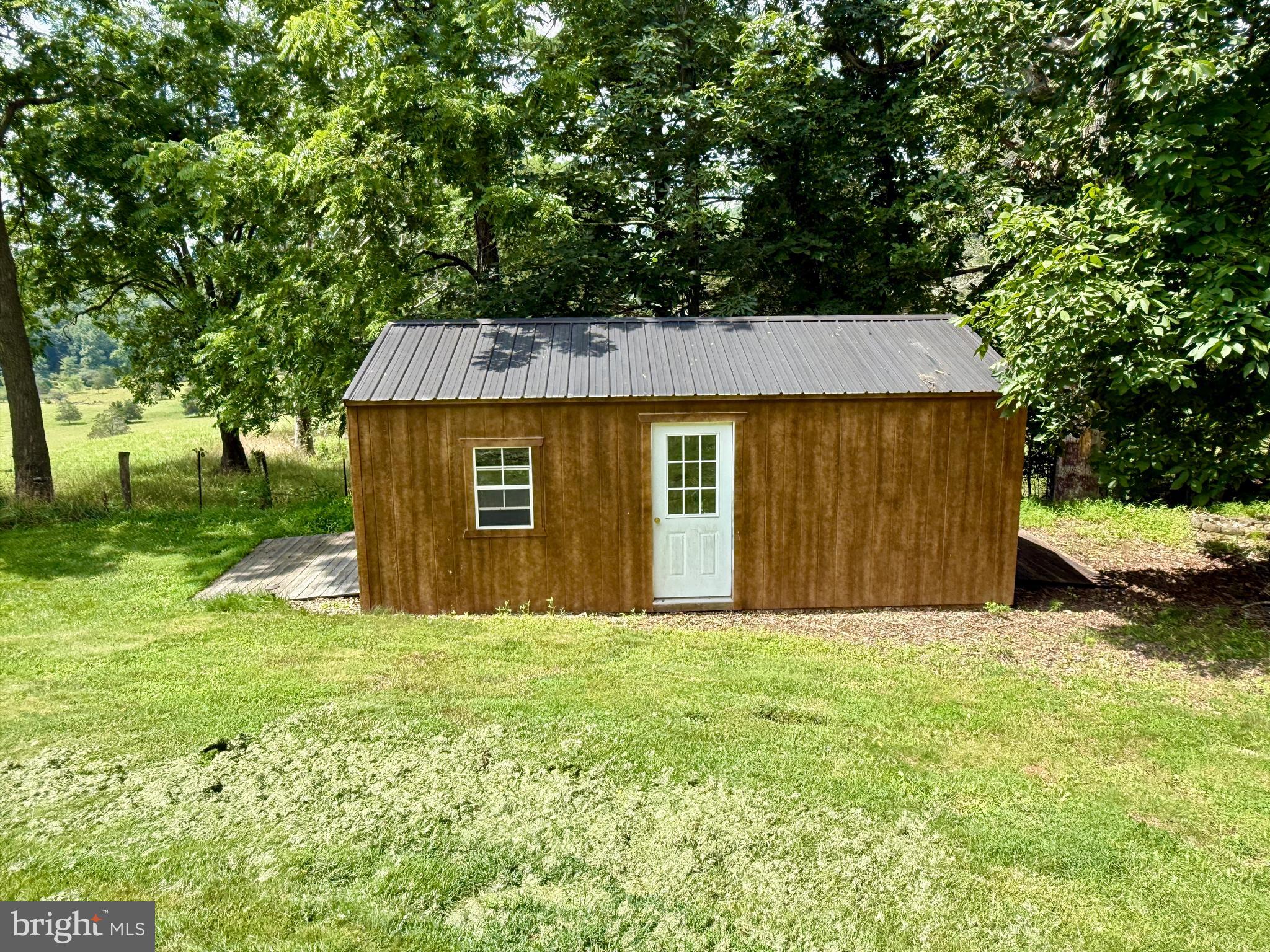 ANDERSON HILL - Residential