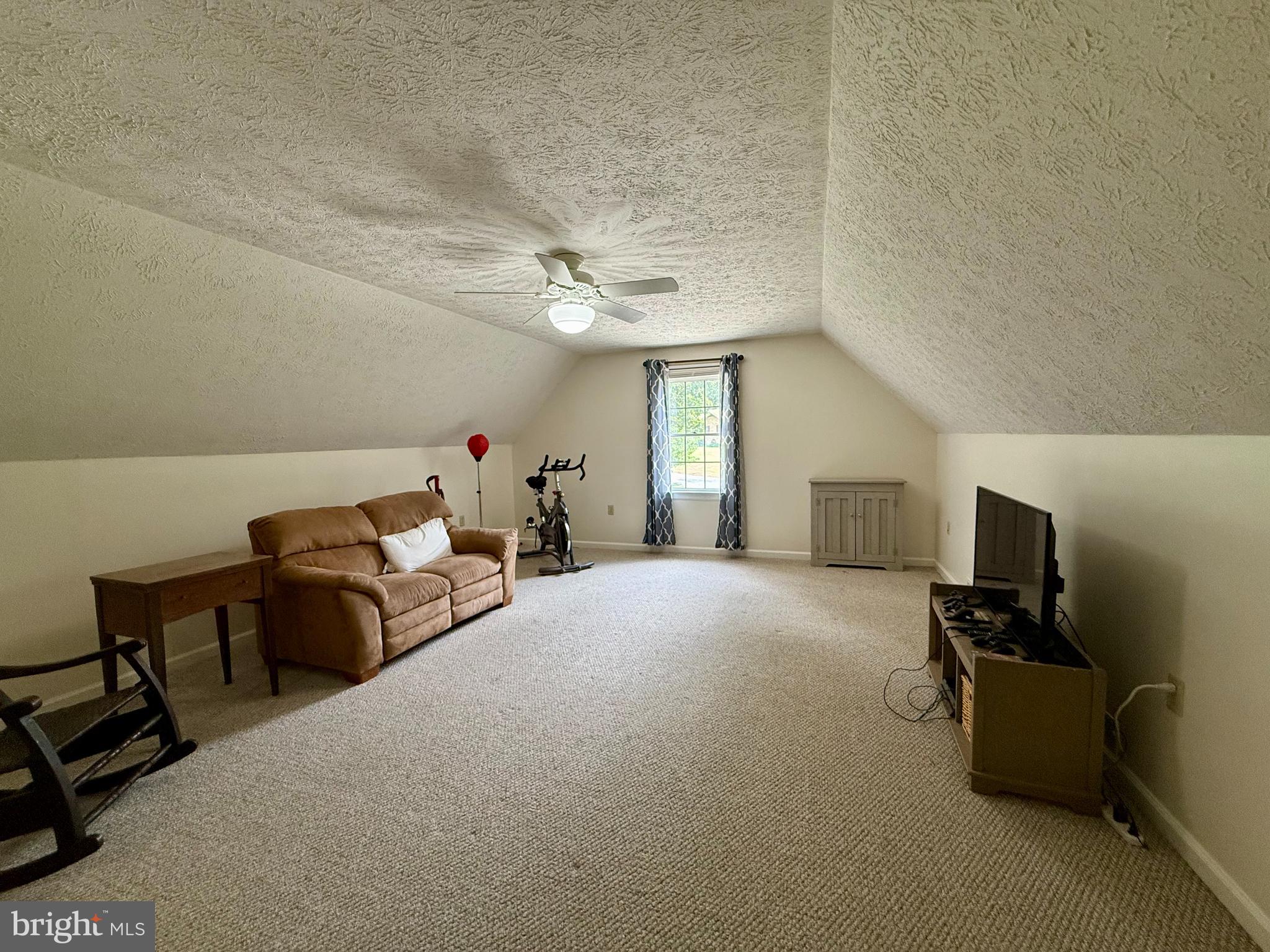 ANDERSON HILL - Residential