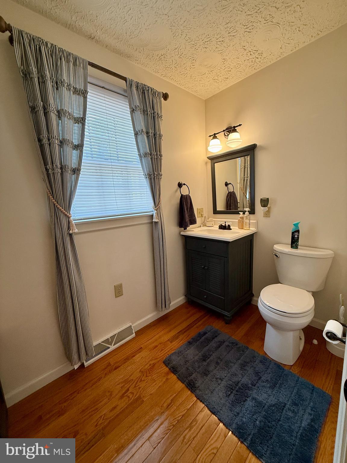 ANDERSON HILL - Residential