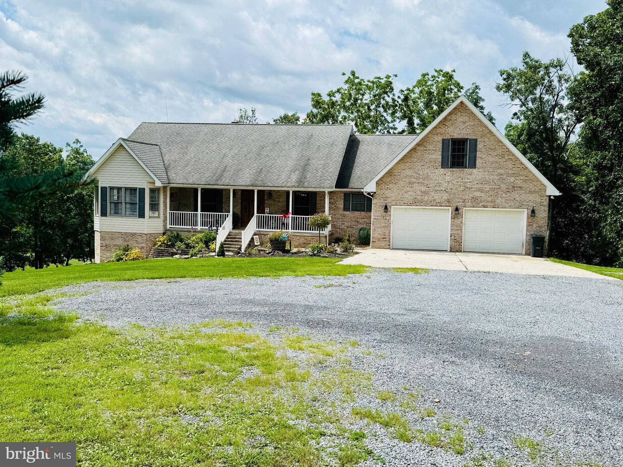 ANDERSON HILL - Residential