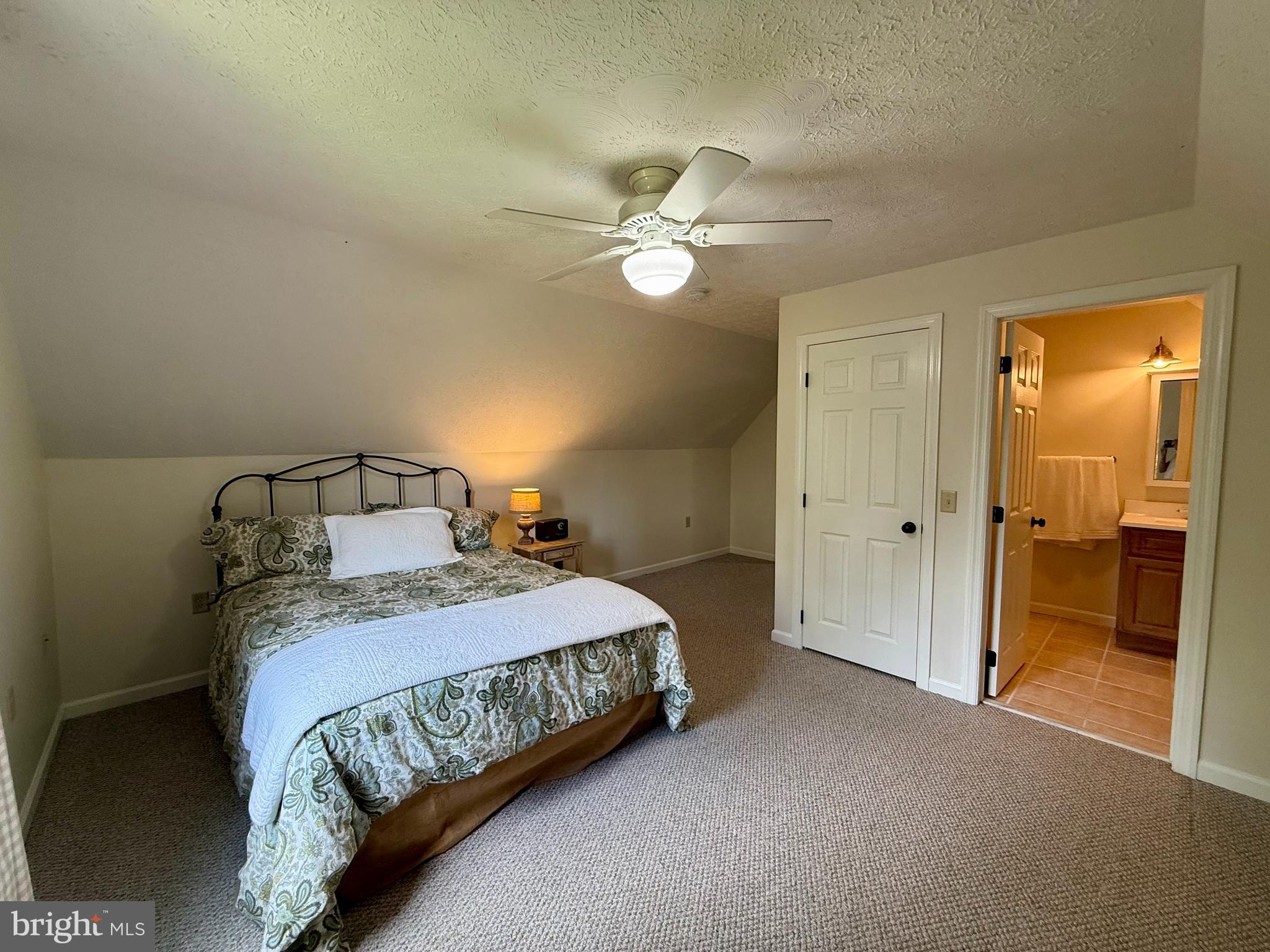 ANDERSON HILL - Residential