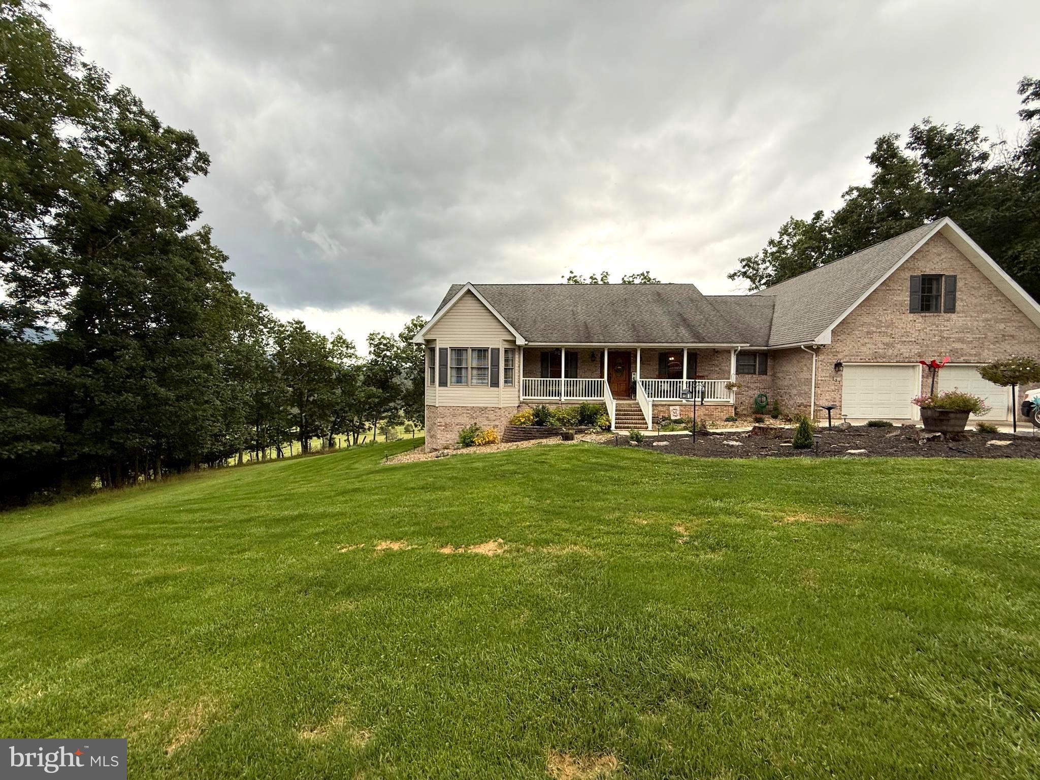 ANDERSON HILL - Residential