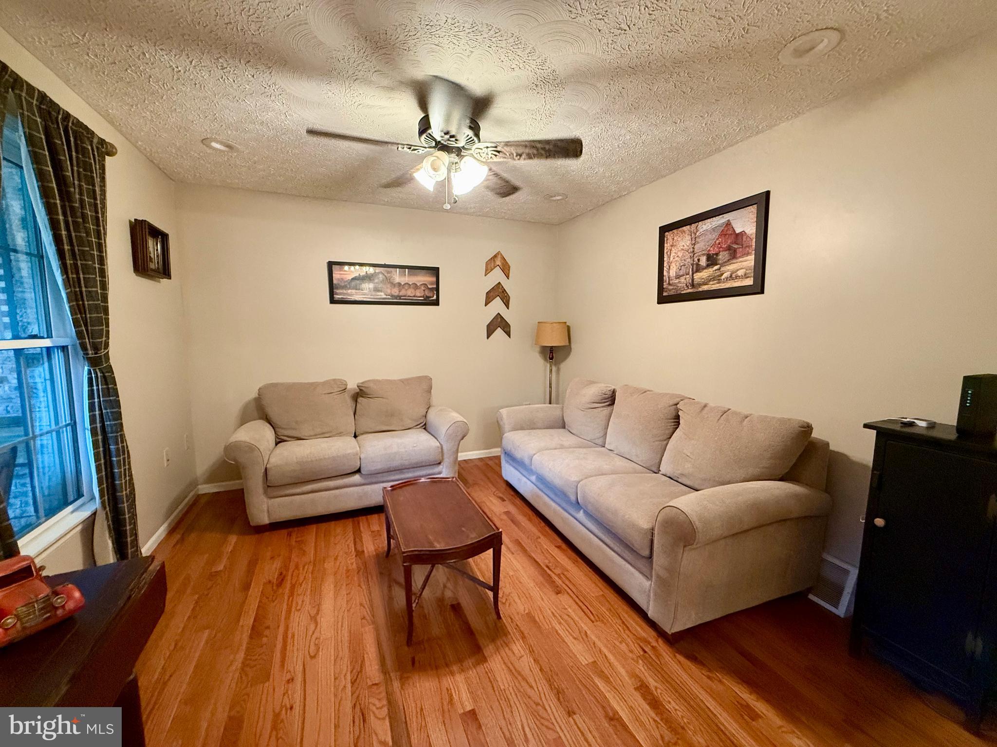 ANDERSON HILL - Residential