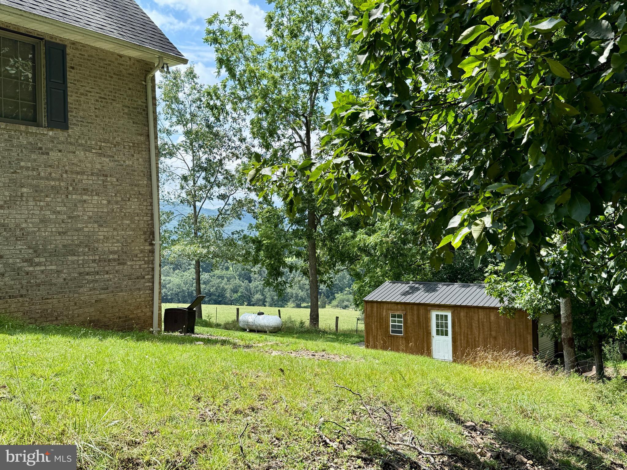 ANDERSON HILL - Residential