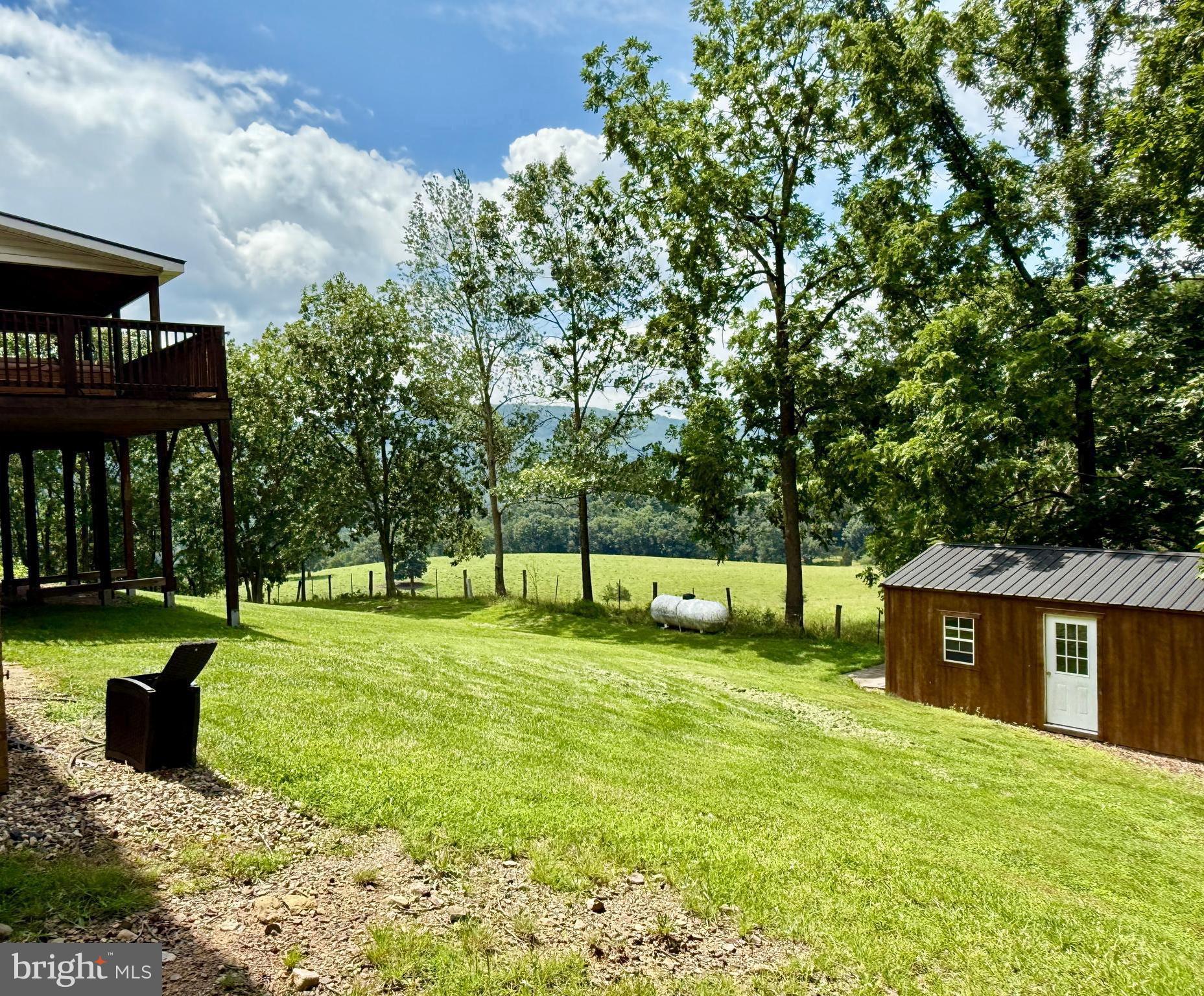 ANDERSON HILL - Residential