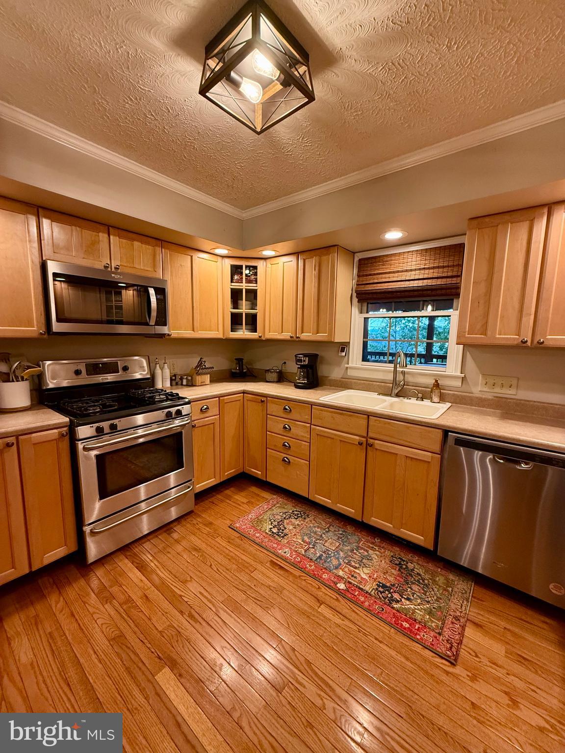 ANDERSON HILL - Residential