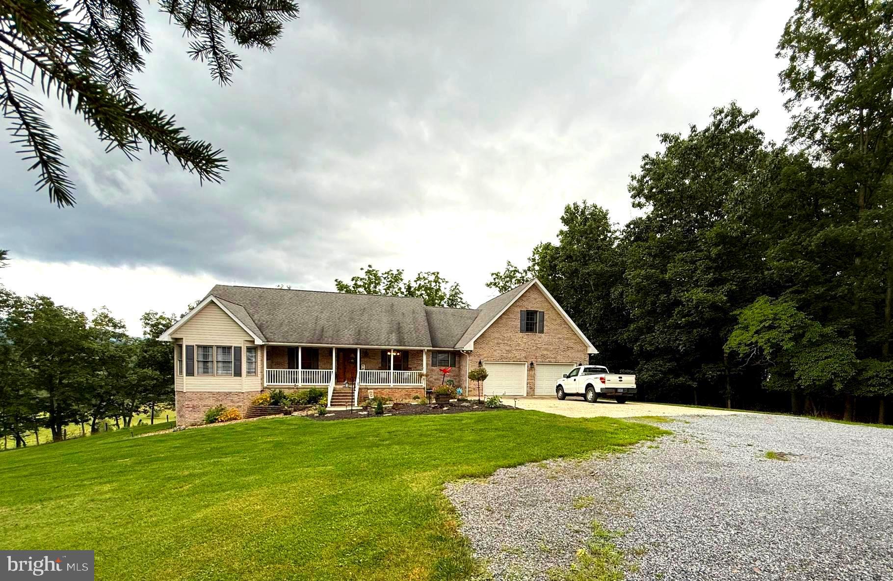 ANDERSON HILL - Residential