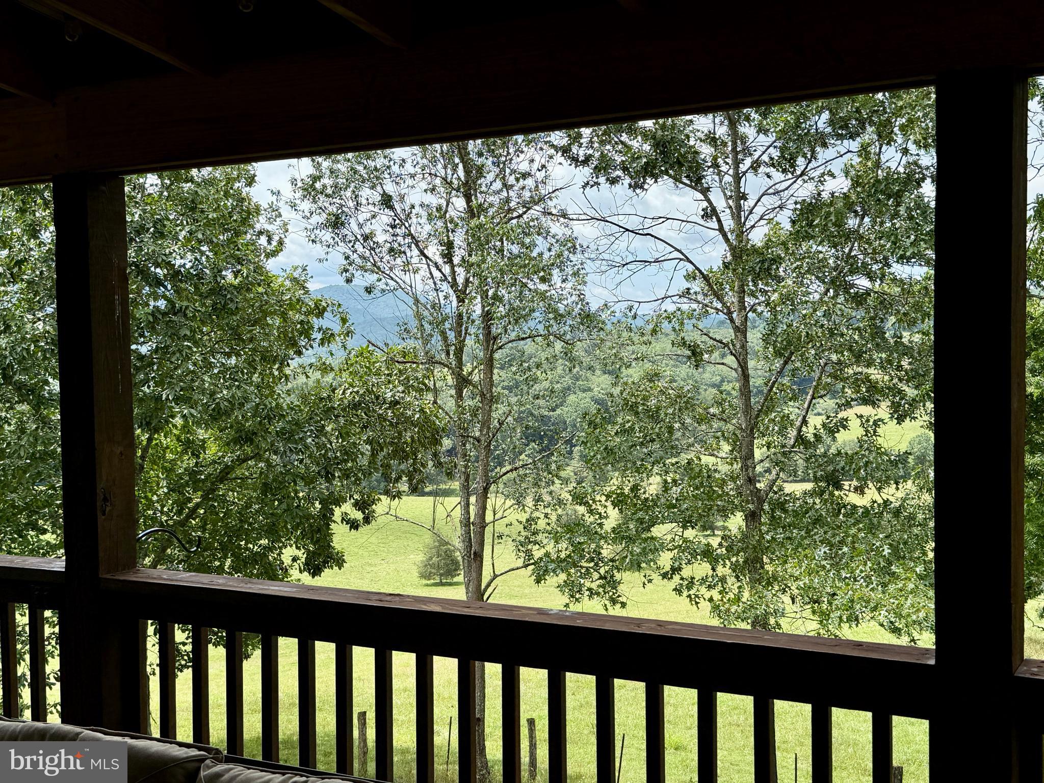 ANDERSON HILL - Residential