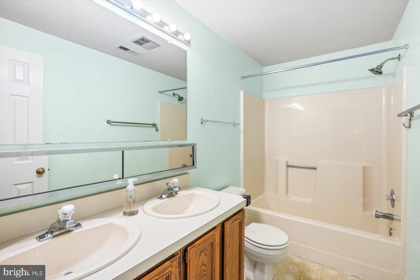 PEPPERMILL ESTATES - Residential