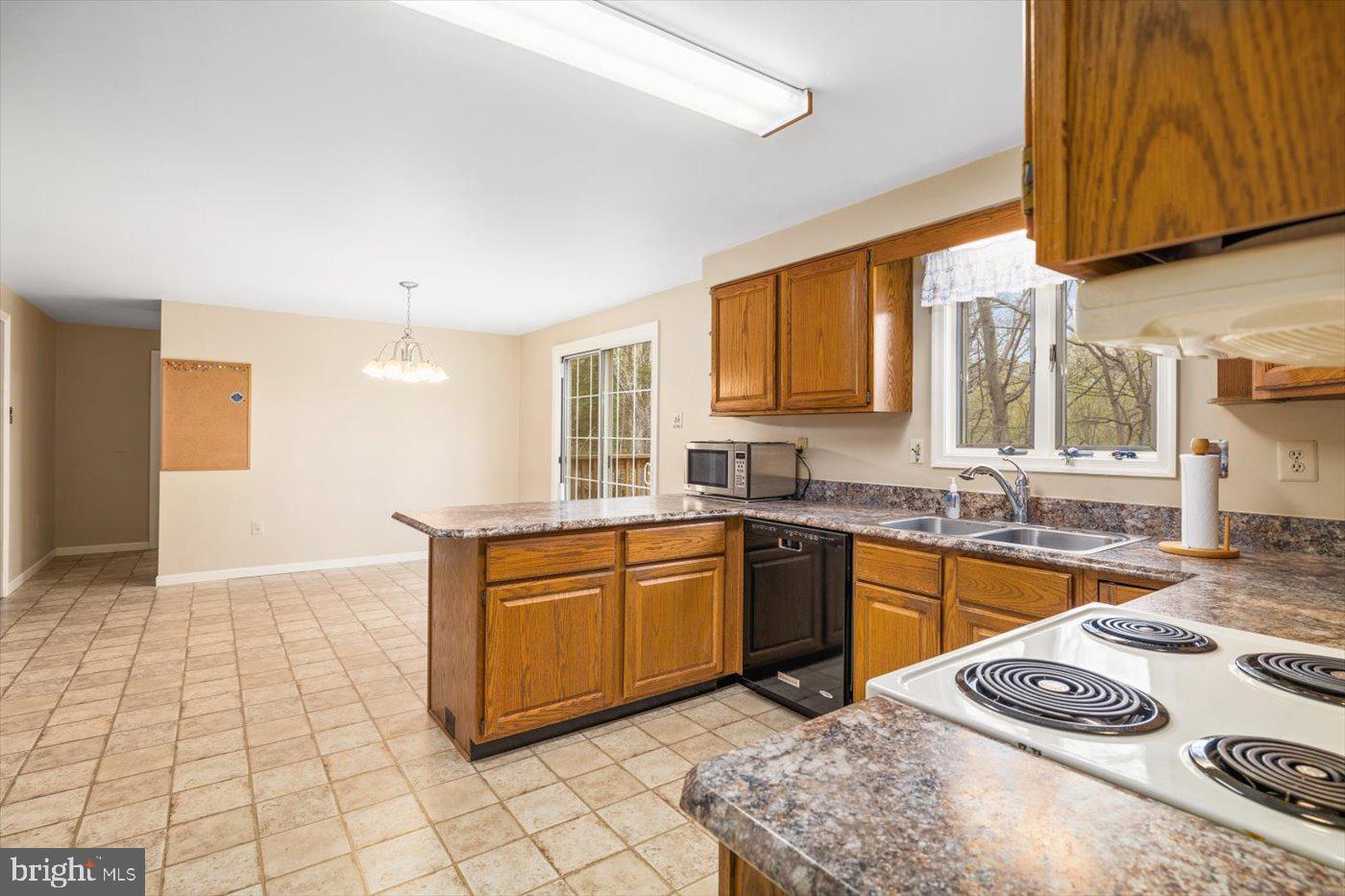 PEPPERMILL ESTATES - Residential