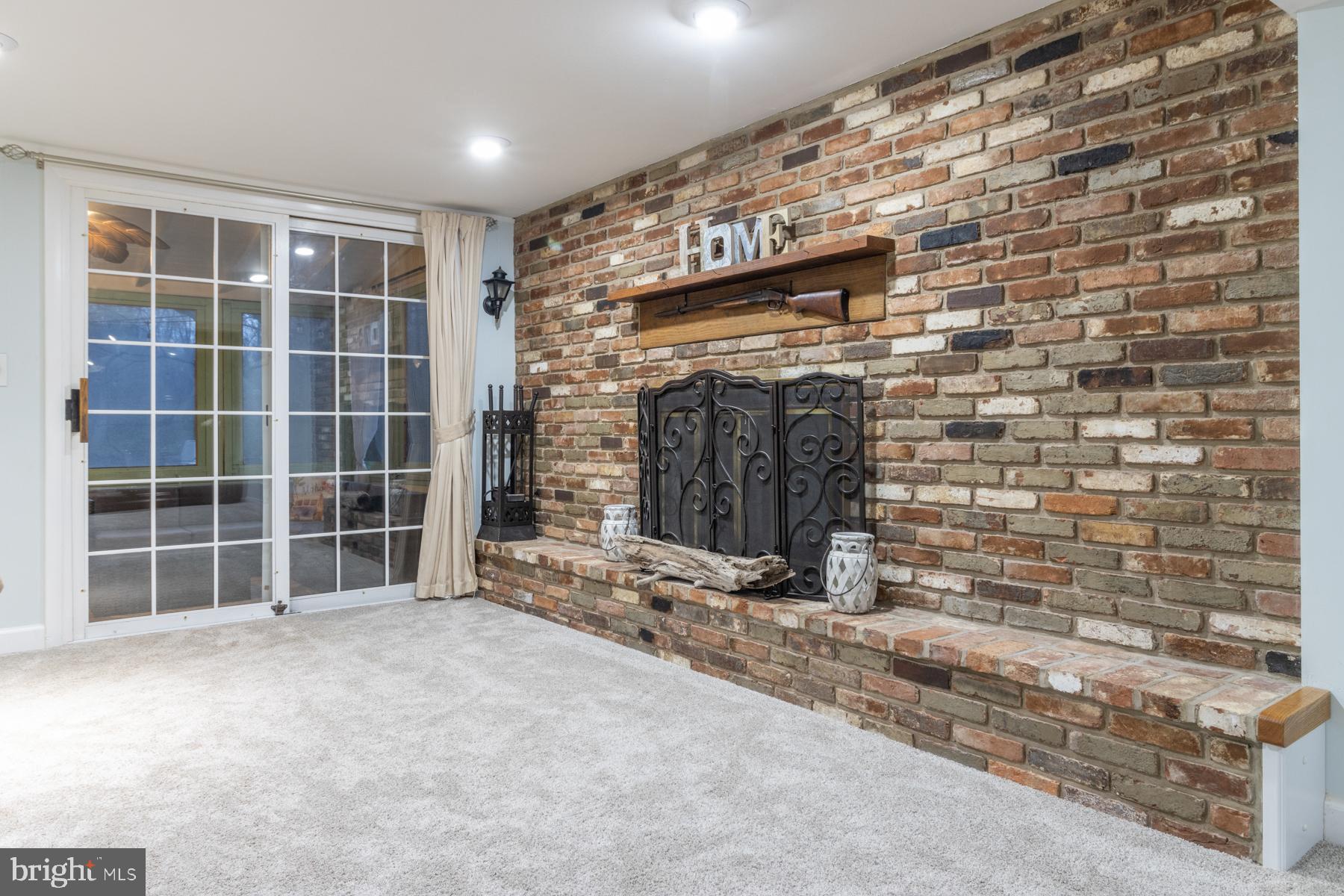 PERRING PARK - Residential