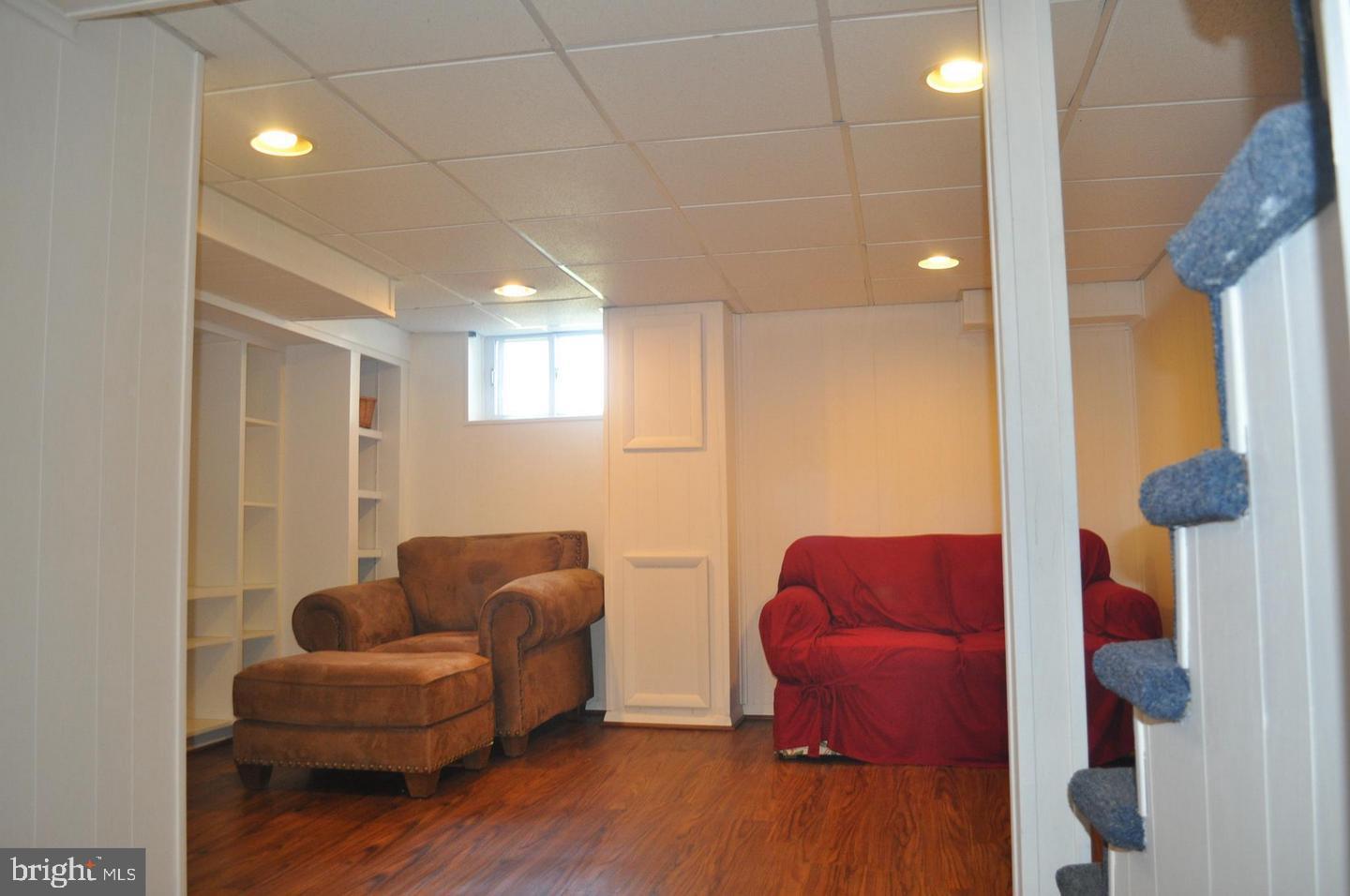 ARBUTUS - Residential Lease