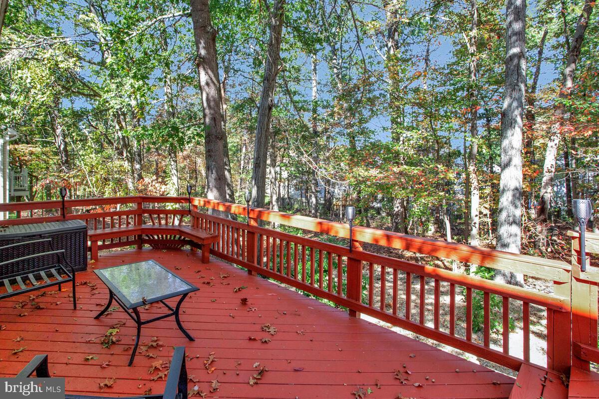 NORTHRIDGE - Residential