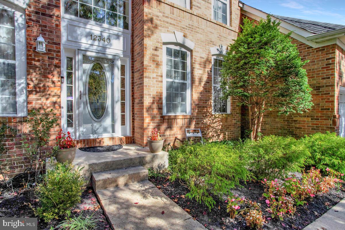 NORTHRIDGE - Residential