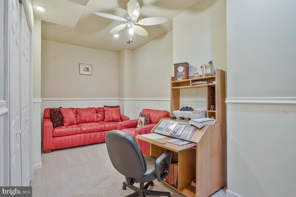 NORTHRIDGE - Residential