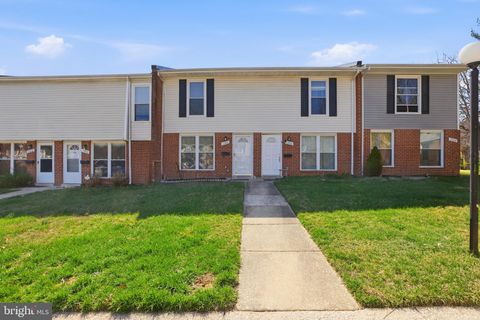 Condo For Sale - 11506 Laurelwalk Drive<br/> LAUREL, MD 20708