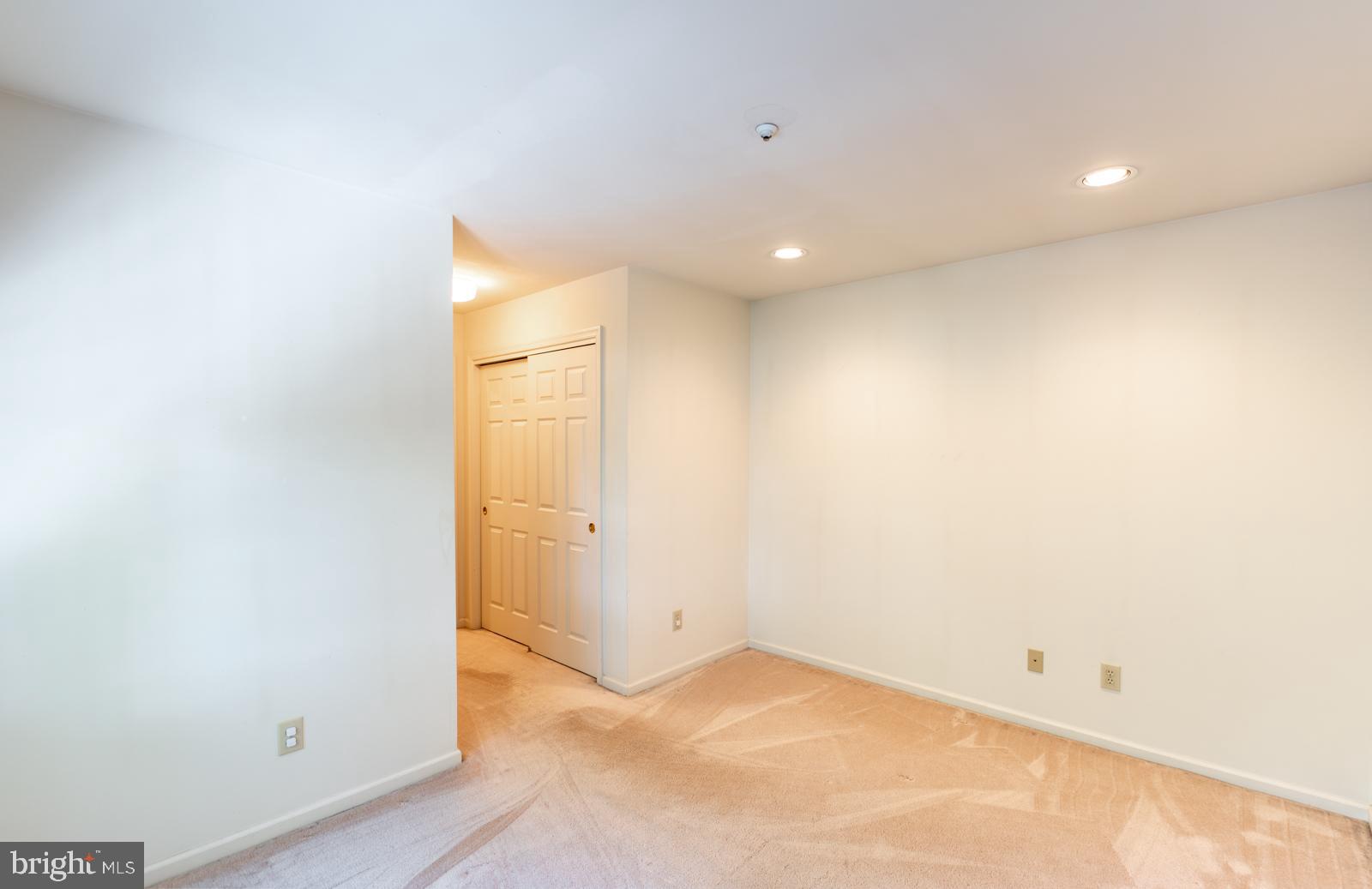 GLEN ARBOR - Residential