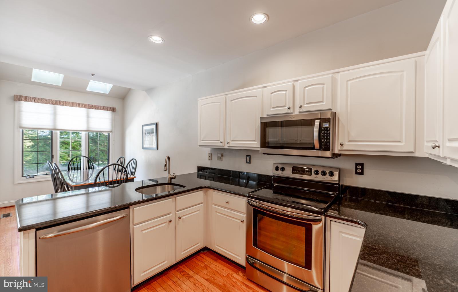 GLEN ARBOR - Residential