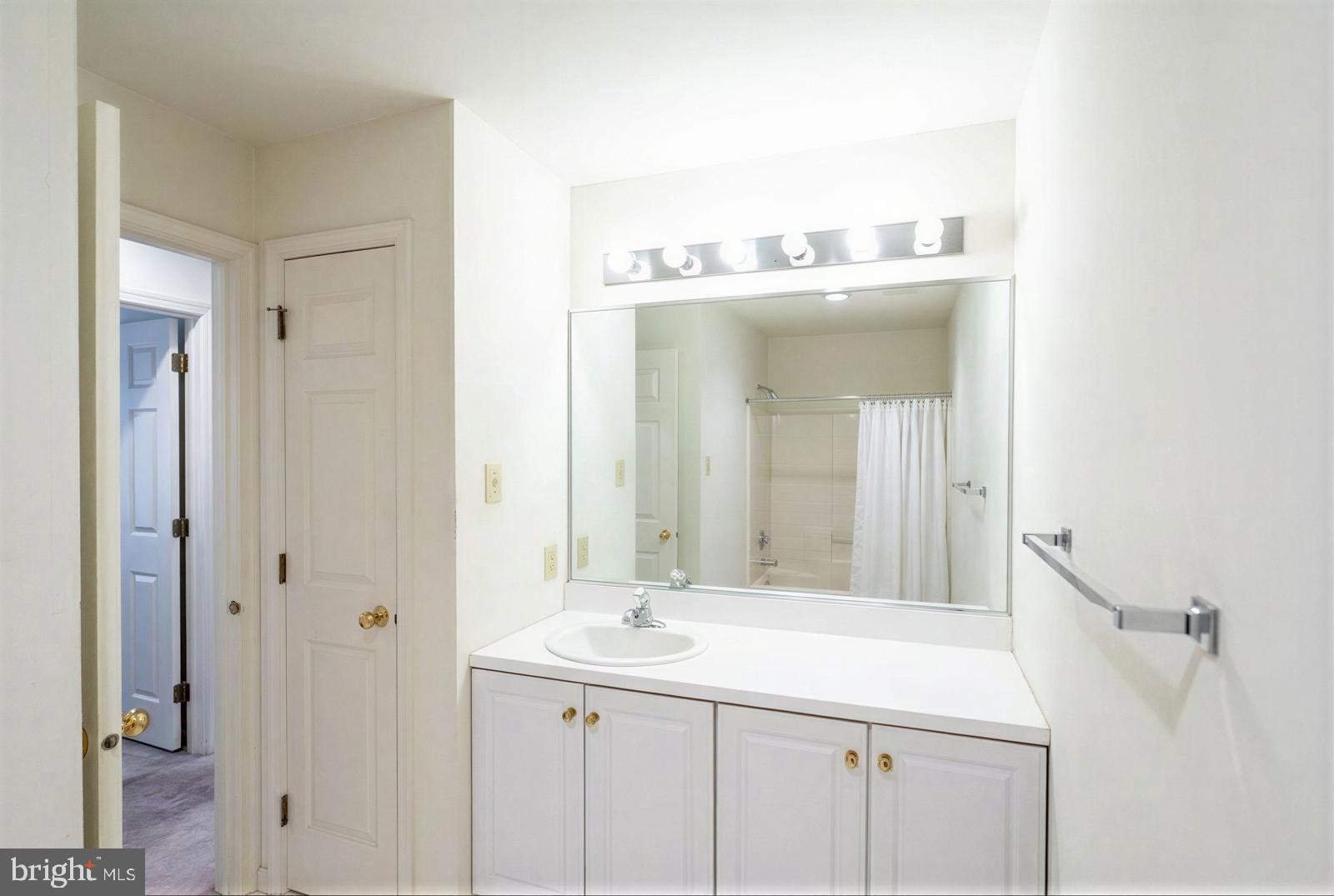 GLEN ARBOR - Residential