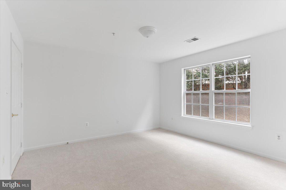 LEESBURG GATEWAY II - Residential