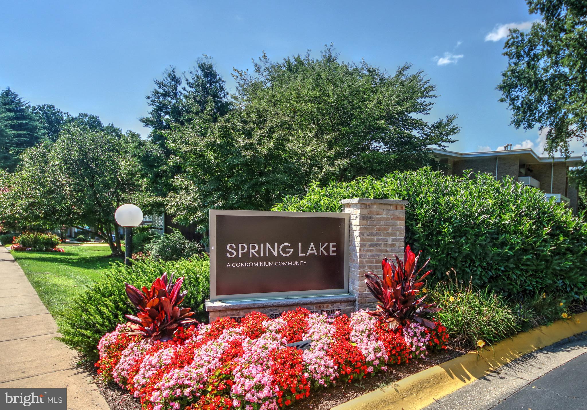 SPRING LAKE GARDEN CONDOMINIUM - Residential
