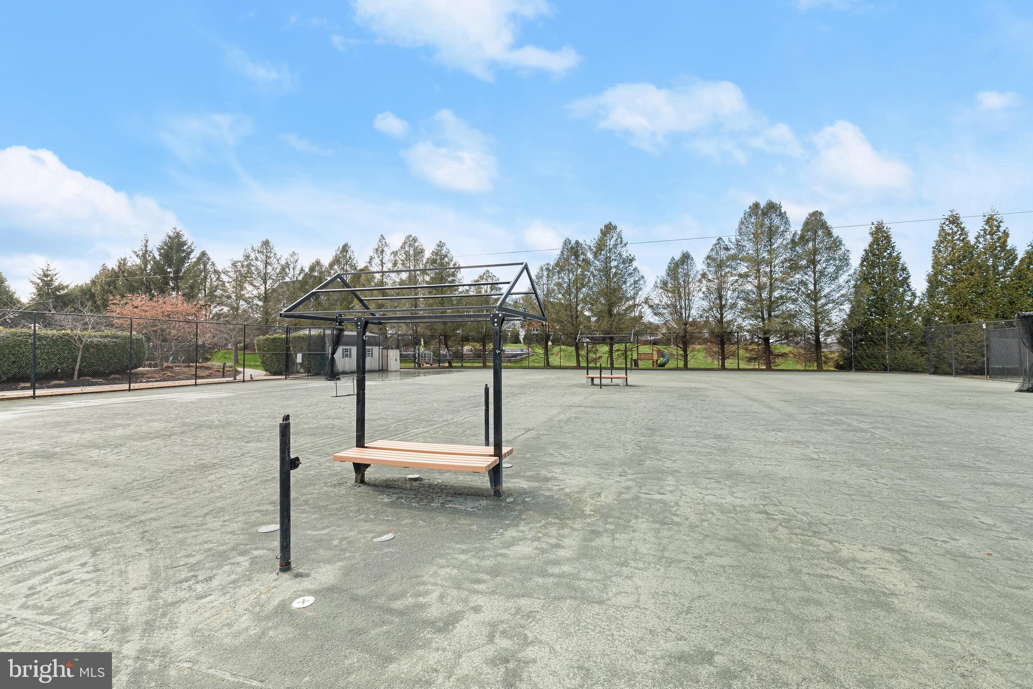 CATTAIL CREEK COUNTRY CLUB - Land