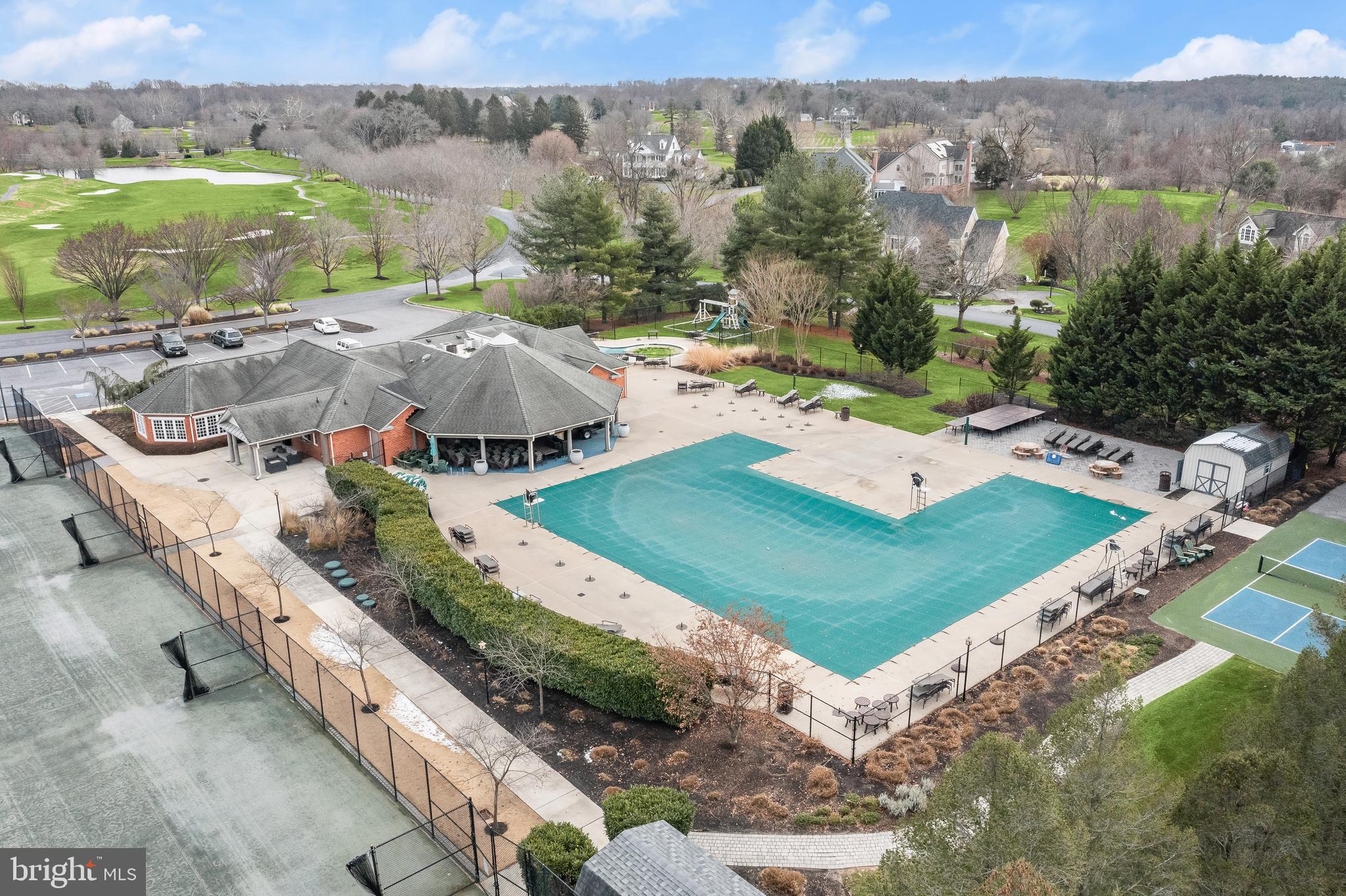 CATTAIL CREEK COUNTRY CLUB - Land