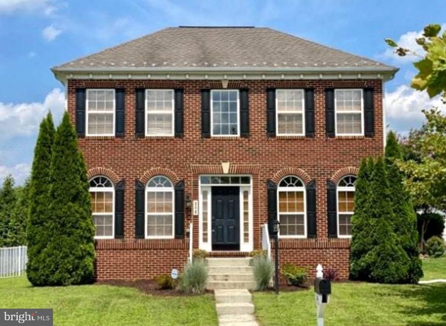 Welcome home to this bright, open, and spacious 4BR, 3.5BA "Filmore" model from D.R. Horton located in highly sought after Brinkely Manor! Enter into the open 2 story foyer with hardwood floors throughout main level and a modern open floor plan. Features include a formal dining area, living room, dedicated office suite, and a light filled family room with gas fireplace! Spacious entertainers kitchen featuring center island, an abundance of cabinet storage, and granite countertops. Newer stainless steel appliances, and a double oven! Main level mud room/laundry. Venture up the beautiful centrally located staircase  to an oversized master suite w/vaulted ceilings, 2 walk-in closets, and well appointed master bathroom w/ double vanity, garden tub, and separate shower. 3 more large bedrooms, and an additional full bath complete the spacious top floor layout. Basement is fully finished with an additional full bath, possible 5th BR (or media room) tons of light, and a walk out entrance! Entertain in the partially fenced back yard  or spread out and enjoy friends/family in the large common area! Just a short distance (walk or ride) to tot lots, trails, and historic downtown New Market where you will find shopping, dining, artisan boutiques, a recently renovated park, and more!