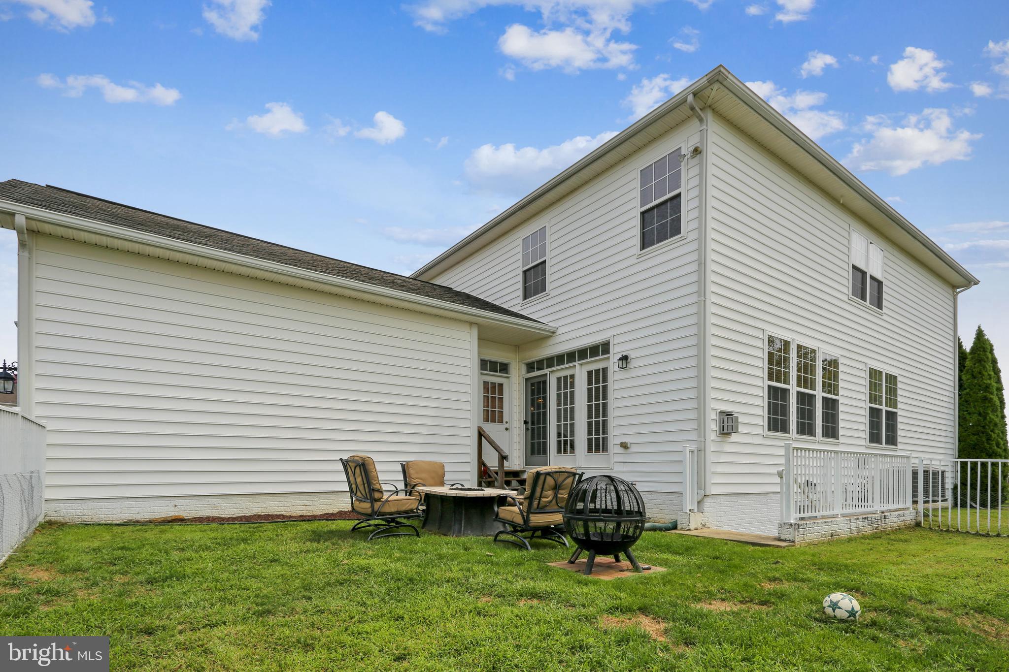 BRINKLEY MANOR - Residential