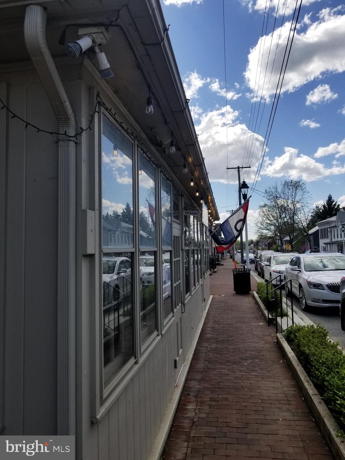 BRINKLEY MANOR - Residential