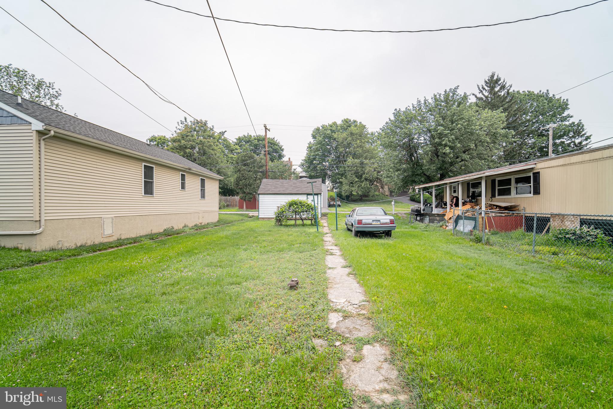 614 W FRONT STREET
