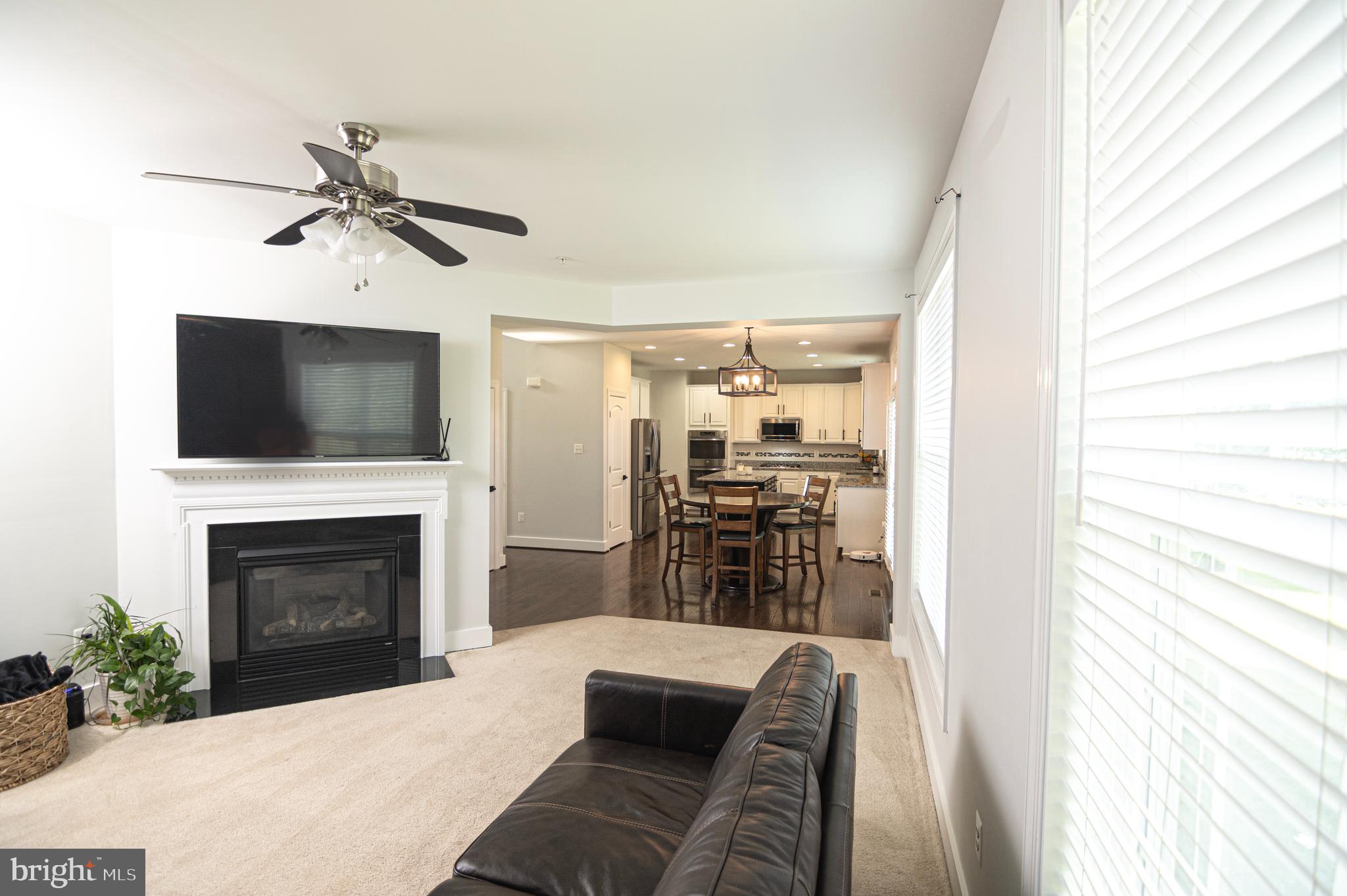 BALMORAL-PLAT 10> - Residential